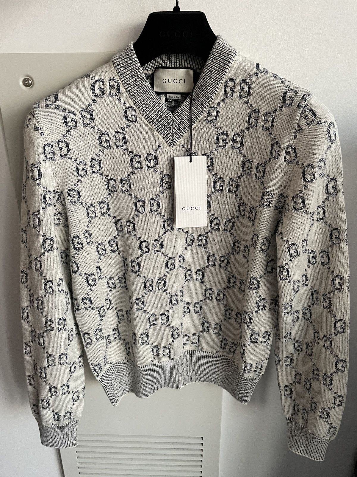 Gucci $2kRare Limited Edition Brand NEW GG Monogram Runway Sweater Size S / US 4 / IT 40 - 3 Thumbnail