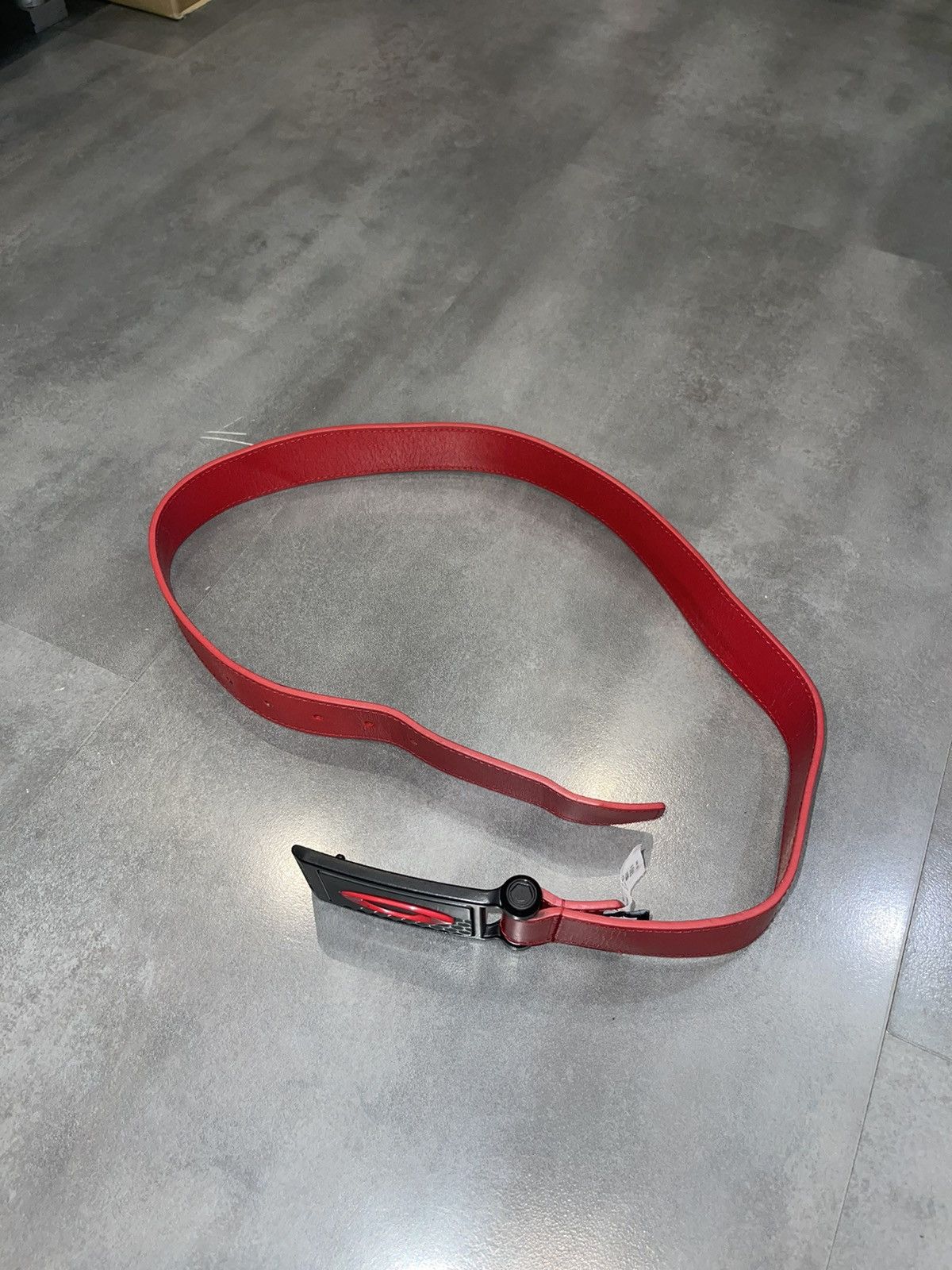 Oakley Oakley Big Buckle Red Leather Belt Size ONE SIZE - 5 Thumbnail