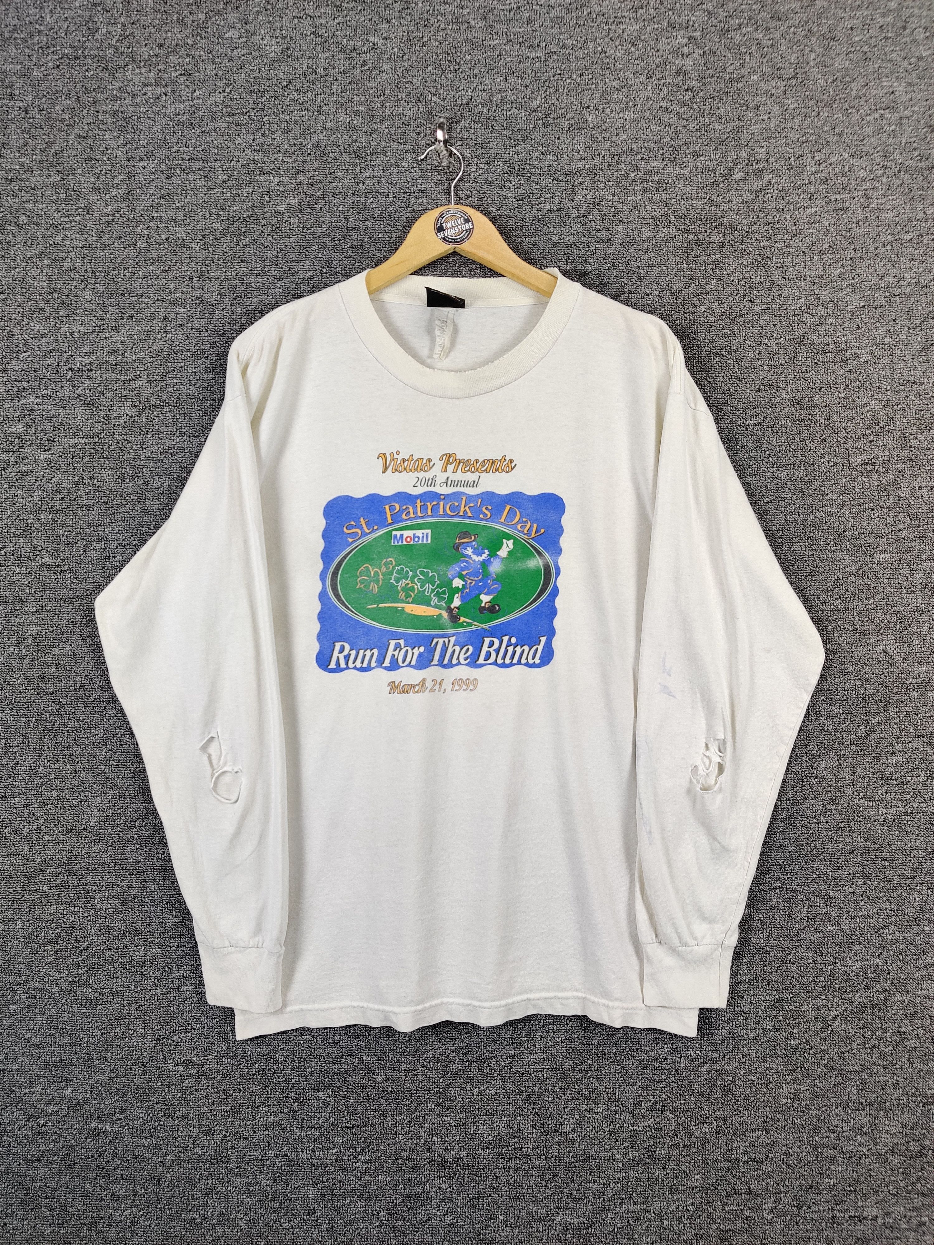 Vintage Vintage Trashed 90's St. Patrick's Day Distressed Tee Tshirt Size US L / EU 52-54 / 3 - 1 Thumbnail