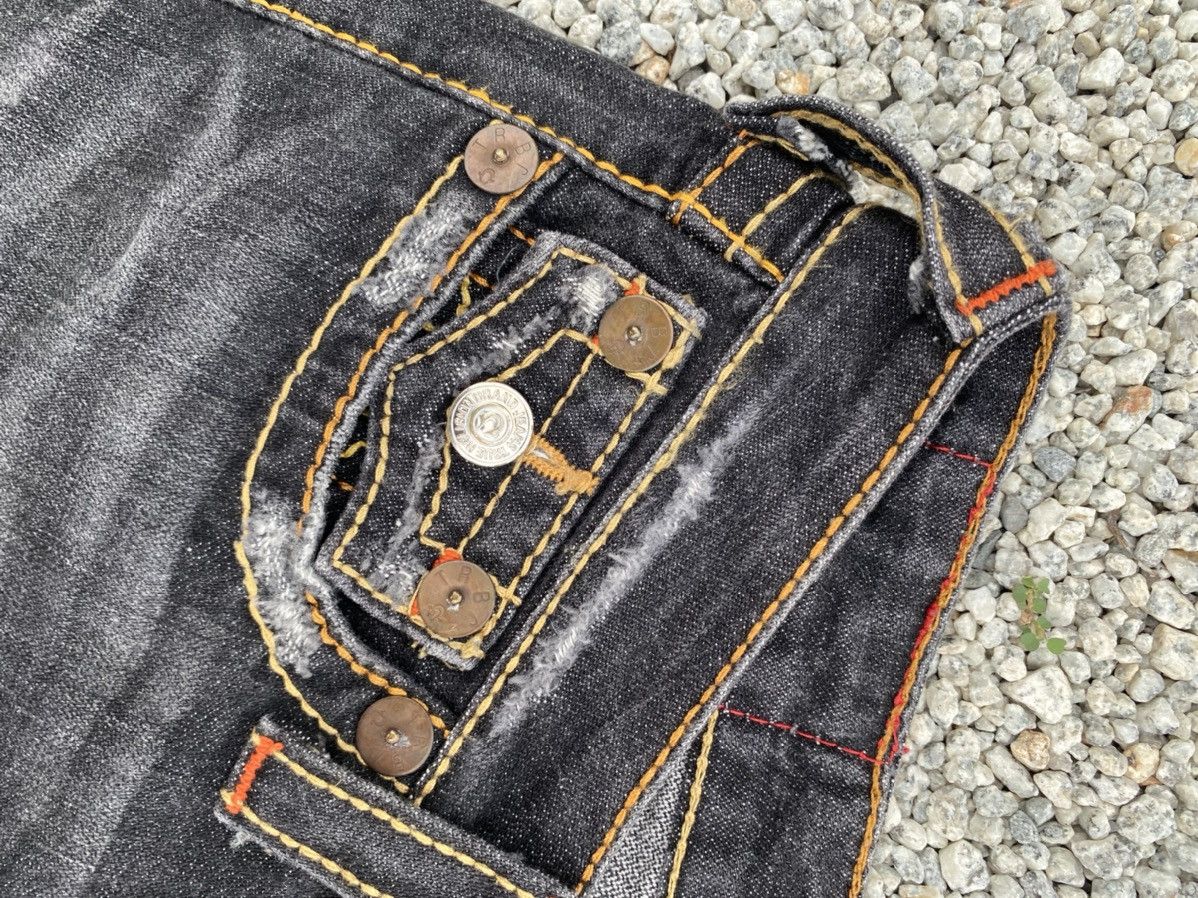 True Religion True Religon Distressed Jeans dark wash Size 30" / US 8 / IT 44 - 7 Thumbnail