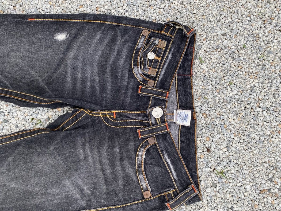 True Religion True Religon Distressed Jeans dark wash Size 30" / US 8 / IT 44 - 5 Thumbnail