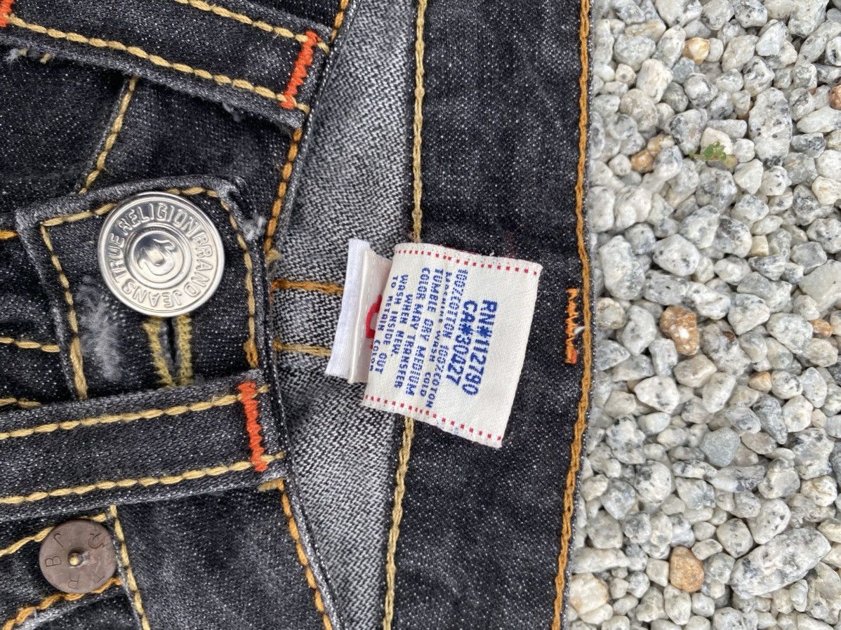 True Religion True Religon Distressed Jeans dark wash Size 30" / US 8 / IT 44 - 6 Thumbnail