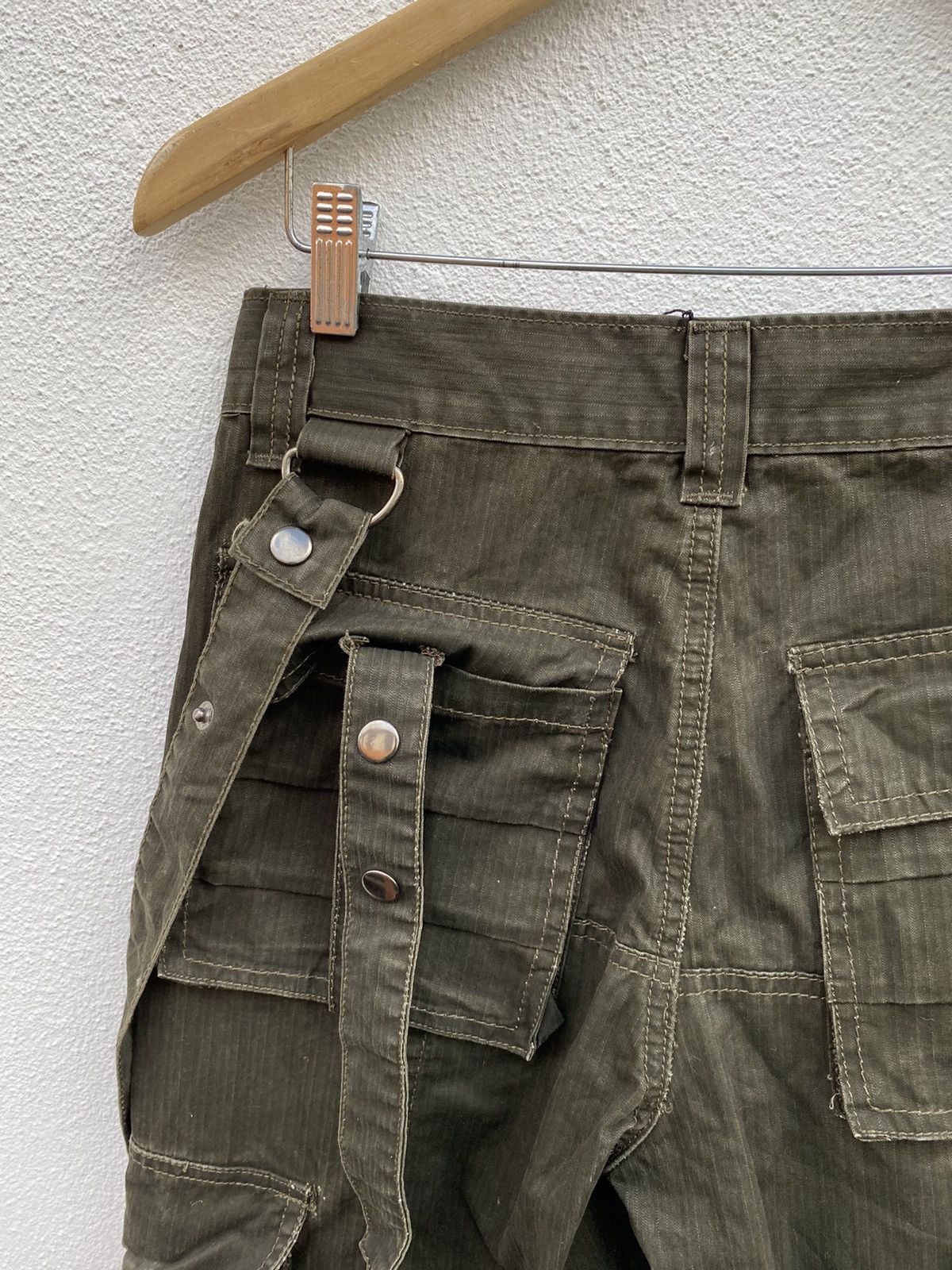 Japanese Brand Japanese Brand Planet Five bondage cargo Multipocket pants Size US 29 - 10 Thumbnail