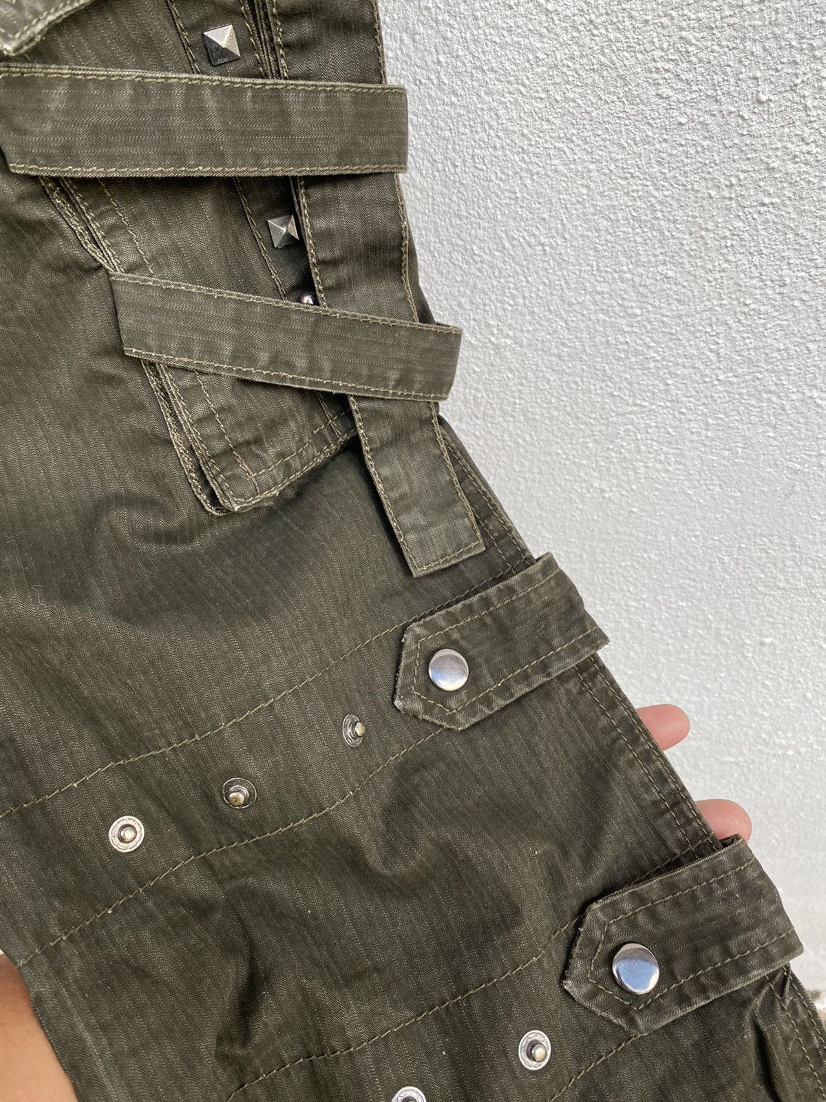 Japanese Brand Japanese Brand Planet Five bondage cargo Multipocket pants Size US 29 - 19 Thumbnail