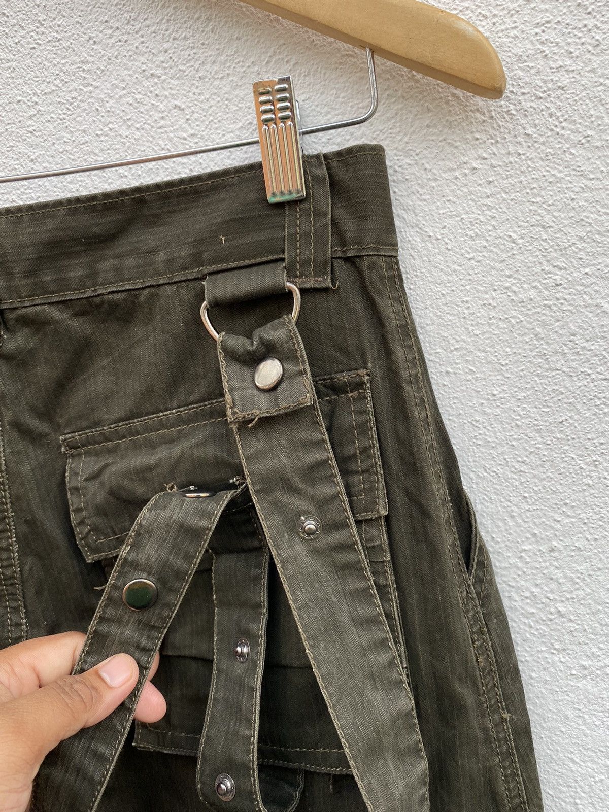Japanese Brand Japanese Brand Planet Five bondage cargo Multipocket pants Size US 29 - 18 Thumbnail
