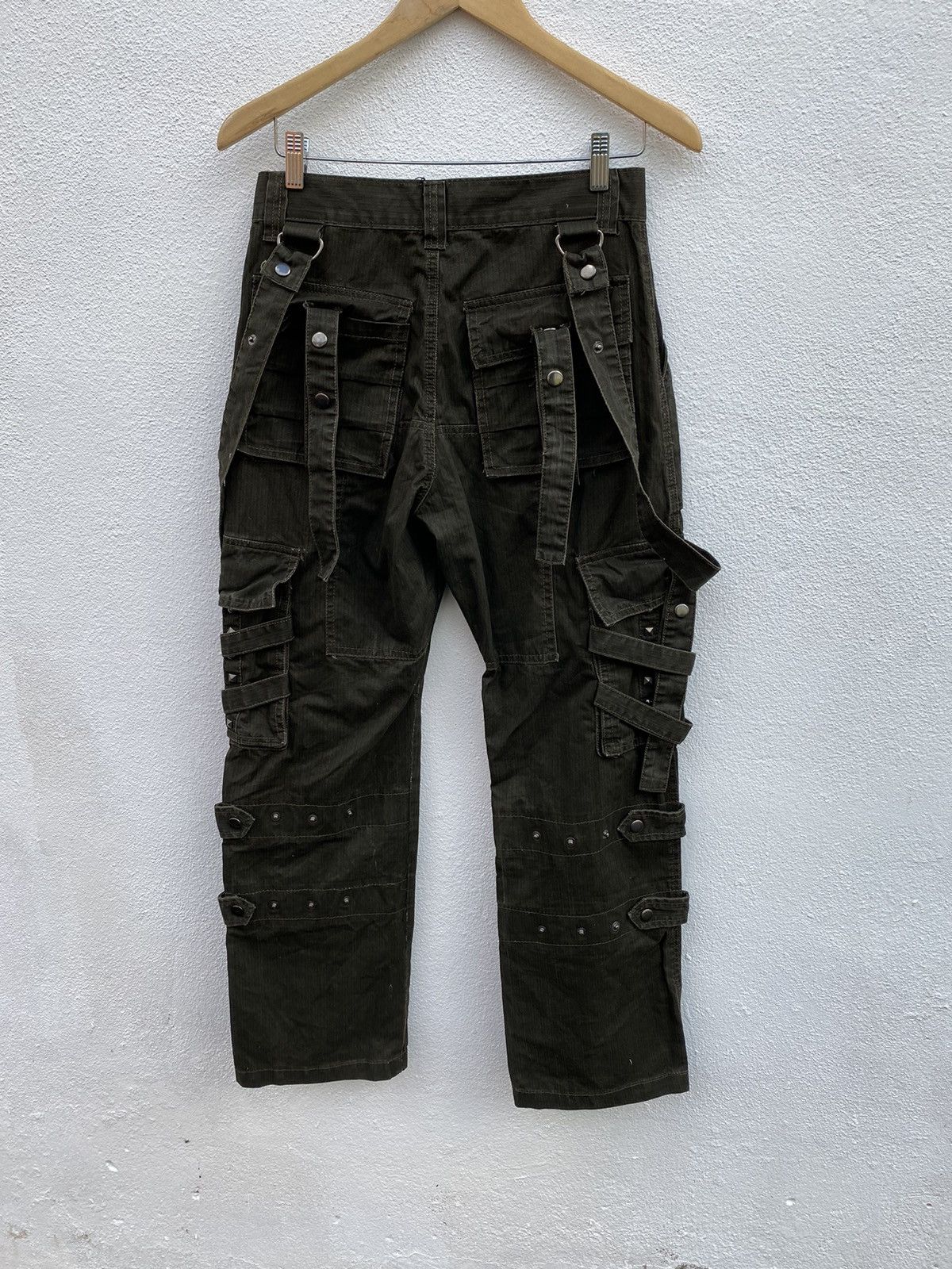 Japanese Brand Japanese Brand Planet Five bondage cargo Multipocket pants Size US 29 - 11 Thumbnail