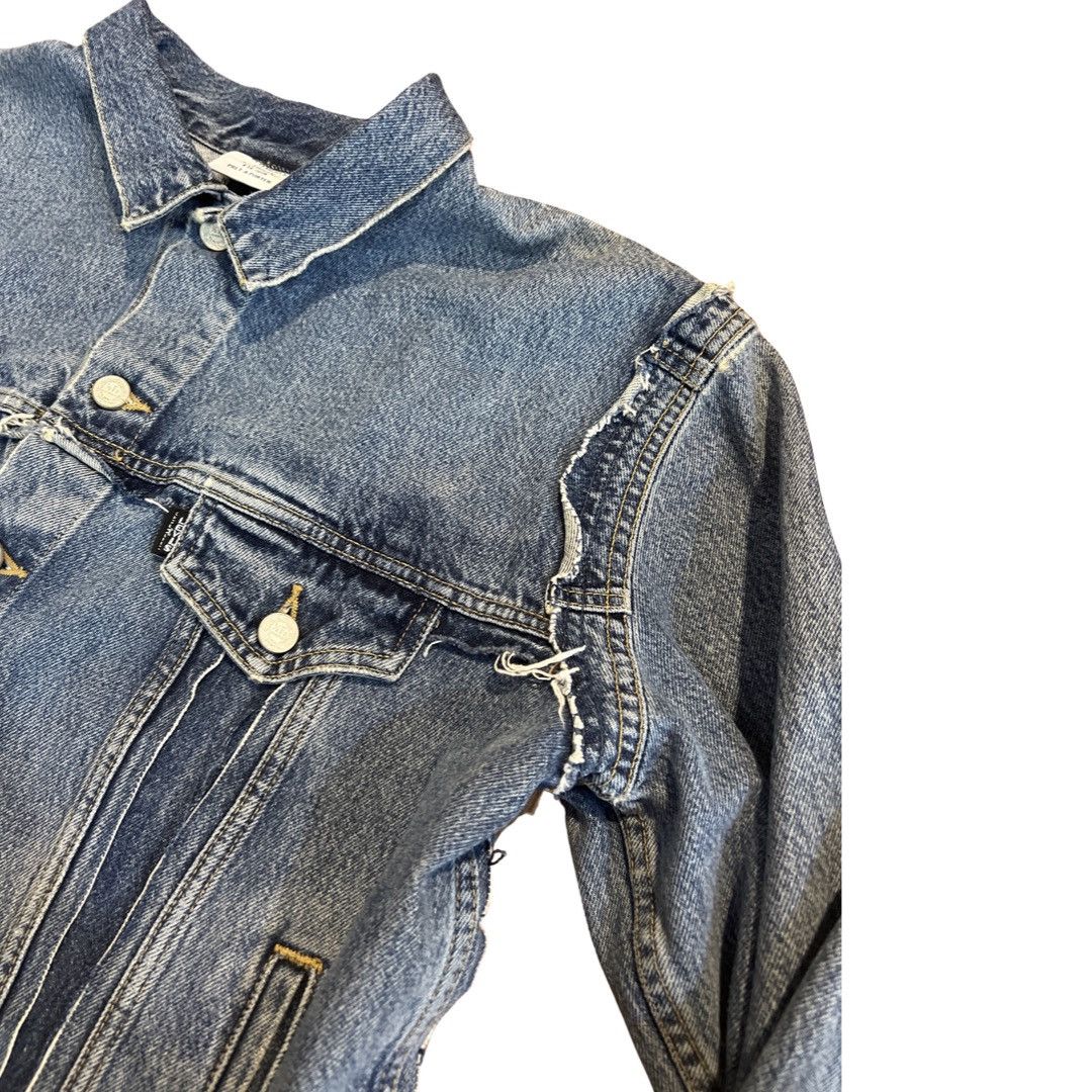 Levi's × Vetements VETEMENTS X LEVIS 19 REWORK DENIM JACKET Size US S / EU 44-46 / 1 - 7 Thumbnail