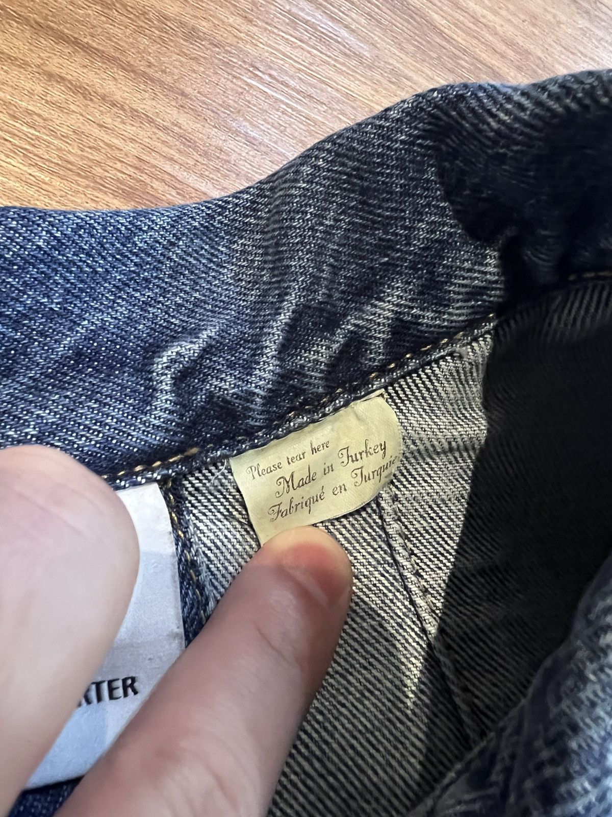 Levi's × Vetements VETEMENTS X LEVIS 19 REWORK DENIM JACKET Size US S / EU 44-46 / 1 - 18 Thumbnail