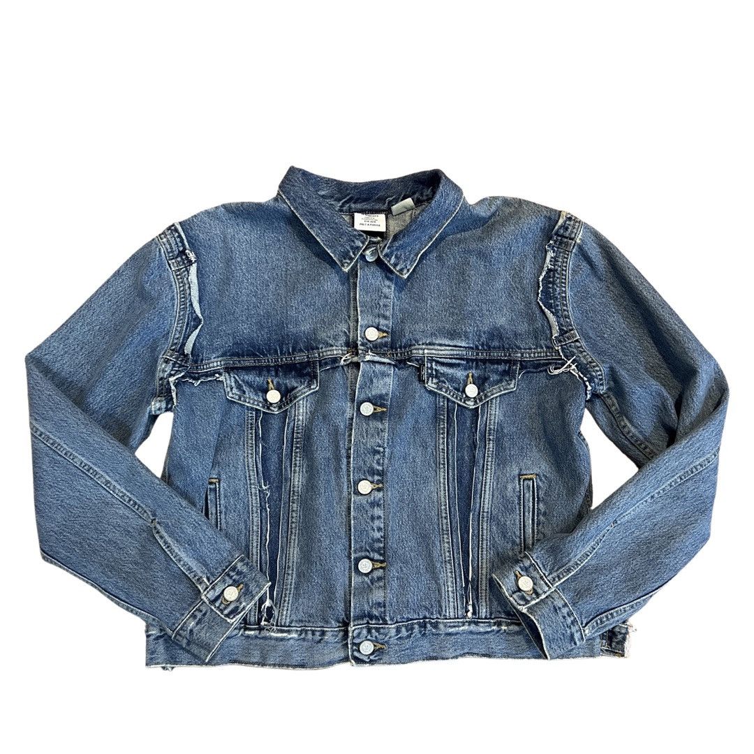 Levi's × Vetements VETEMENTS X LEVIS 19 REWORK DENIM JACKET Size US S / EU 44-46 / 1 - 4 Thumbnail