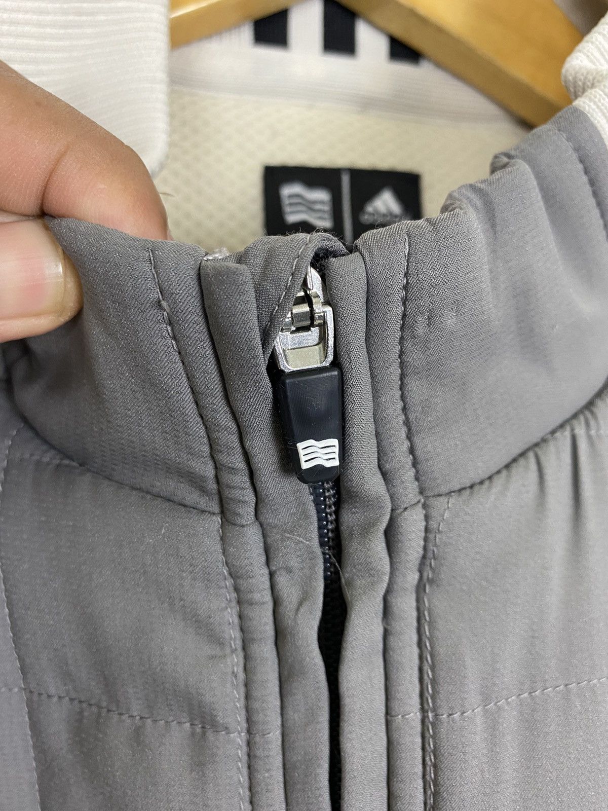 Adidas ADIDAS VEST NICE DESIGN STYLE Size US L / EU 52-54 / 3 - 9 Thumbnail