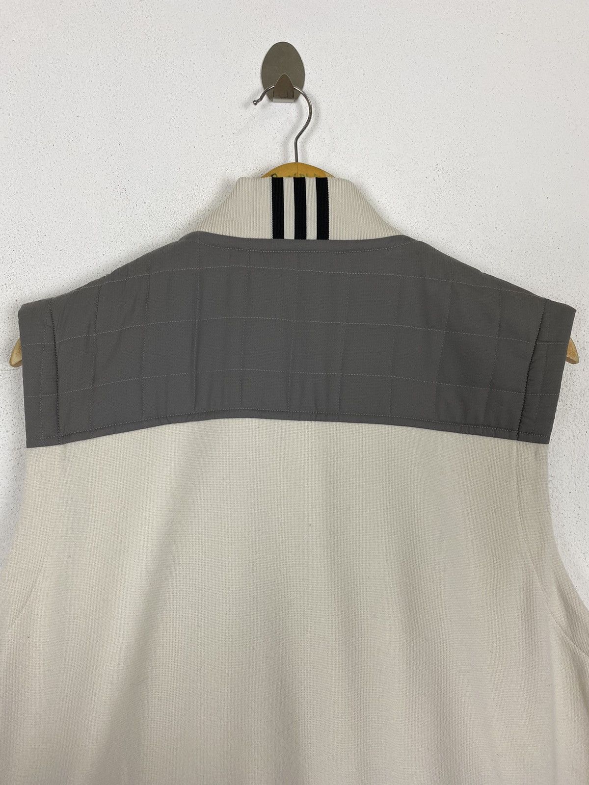 Adidas ADIDAS VEST NICE DESIGN STYLE Size US L / EU 52-54 / 3 - 5 Thumbnail