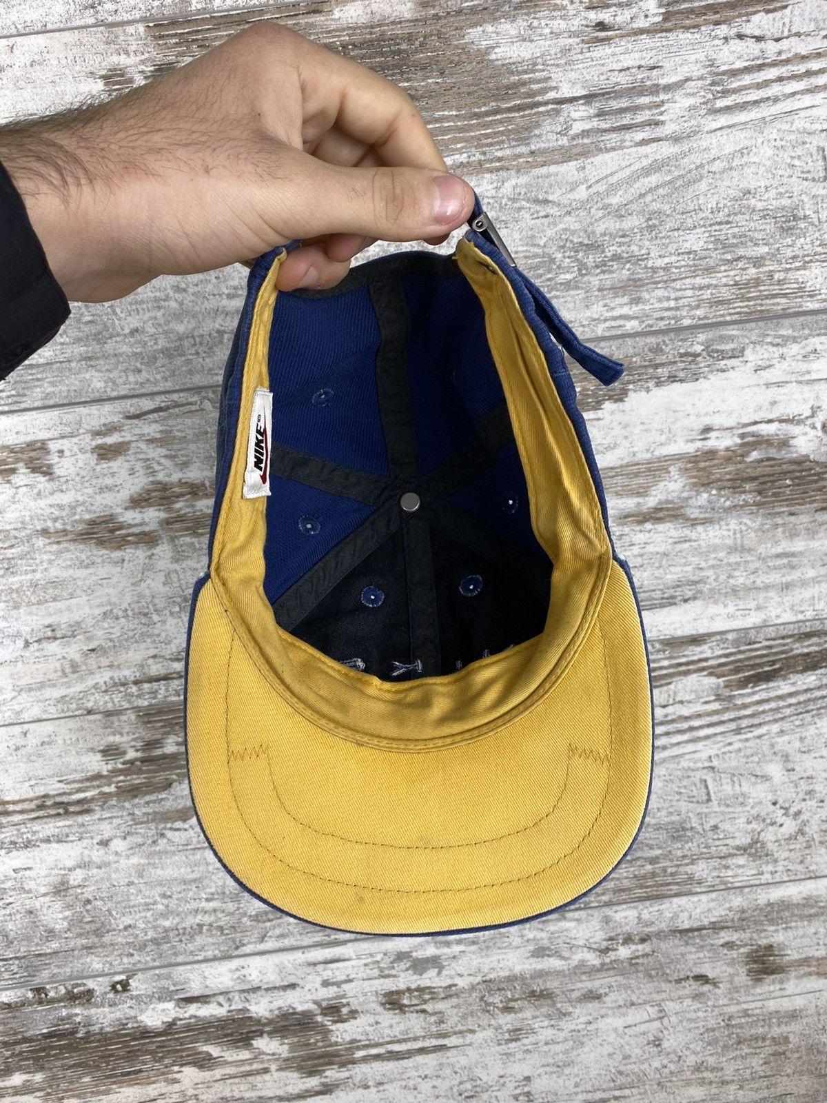 Nike × Vintage Mens Vintage Nike centre swoosh cap rare streetwear y2k 90s Size ONE SIZE - 9 Thumbnail