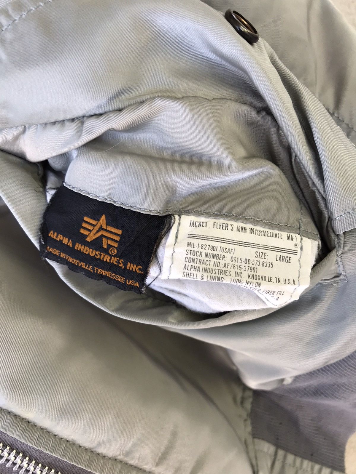 Alpha Industries RARE VINTAGE ALPHA INDUSTRIES MA1 FLIGHT BOMBER JACKET Size US L / EU 52-54 / 3 - 8 Thumbnail