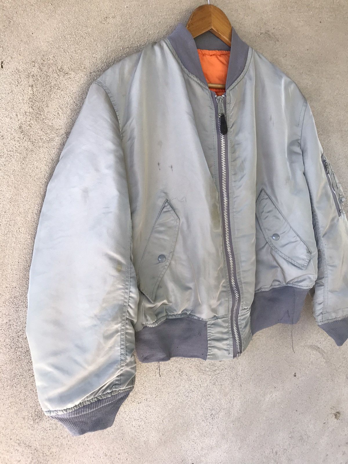 Alpha Industries RARE VINTAGE ALPHA INDUSTRIES MA1 FLIGHT BOMBER JACKET Size US L / EU 52-54 / 3 - 3 Thumbnail