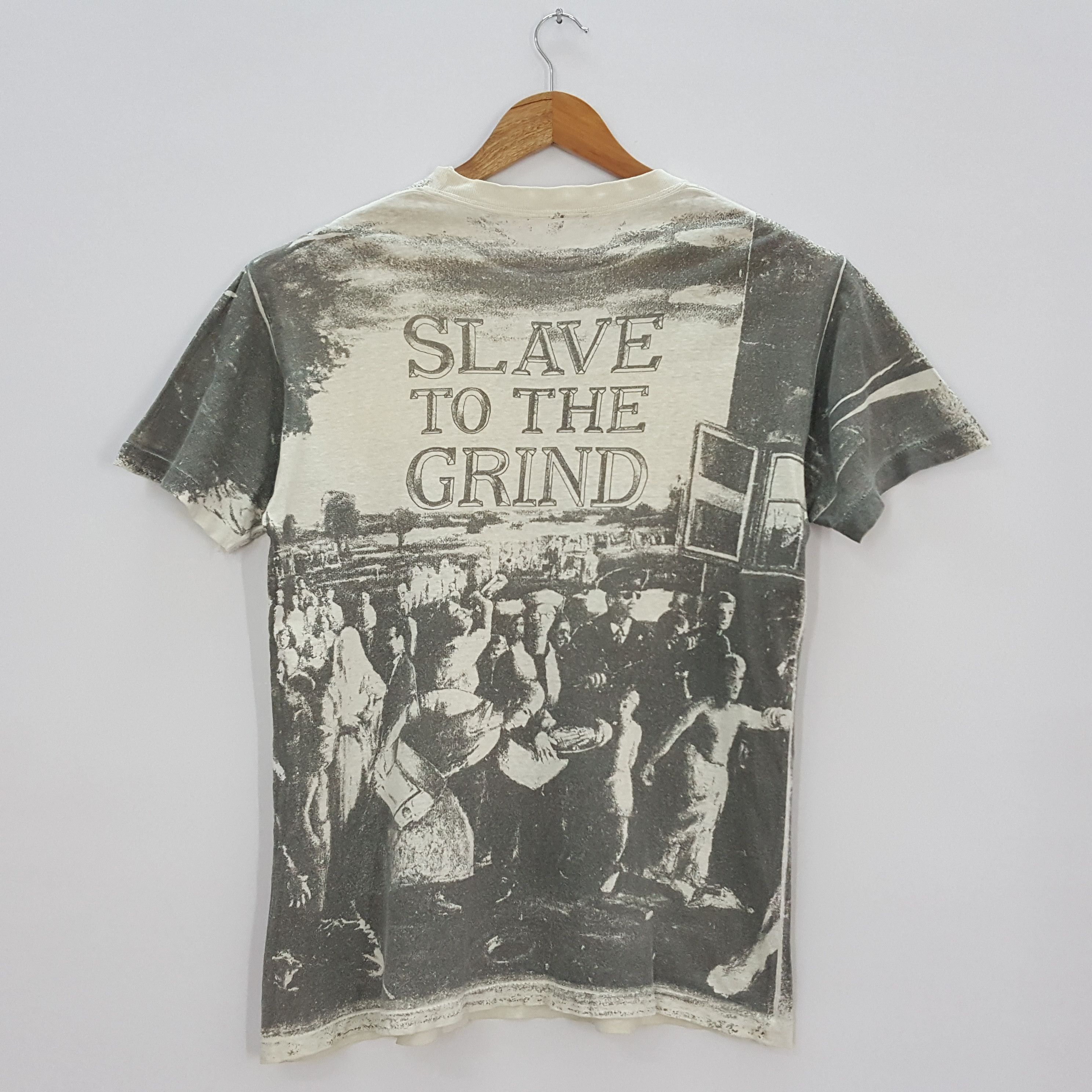 Band Tees × Vintage Vintage 90's SKID ROW US Heavy Matel Band Full Print Tees Size US M / EU 48-50 / 2 - 6 Thumbnail