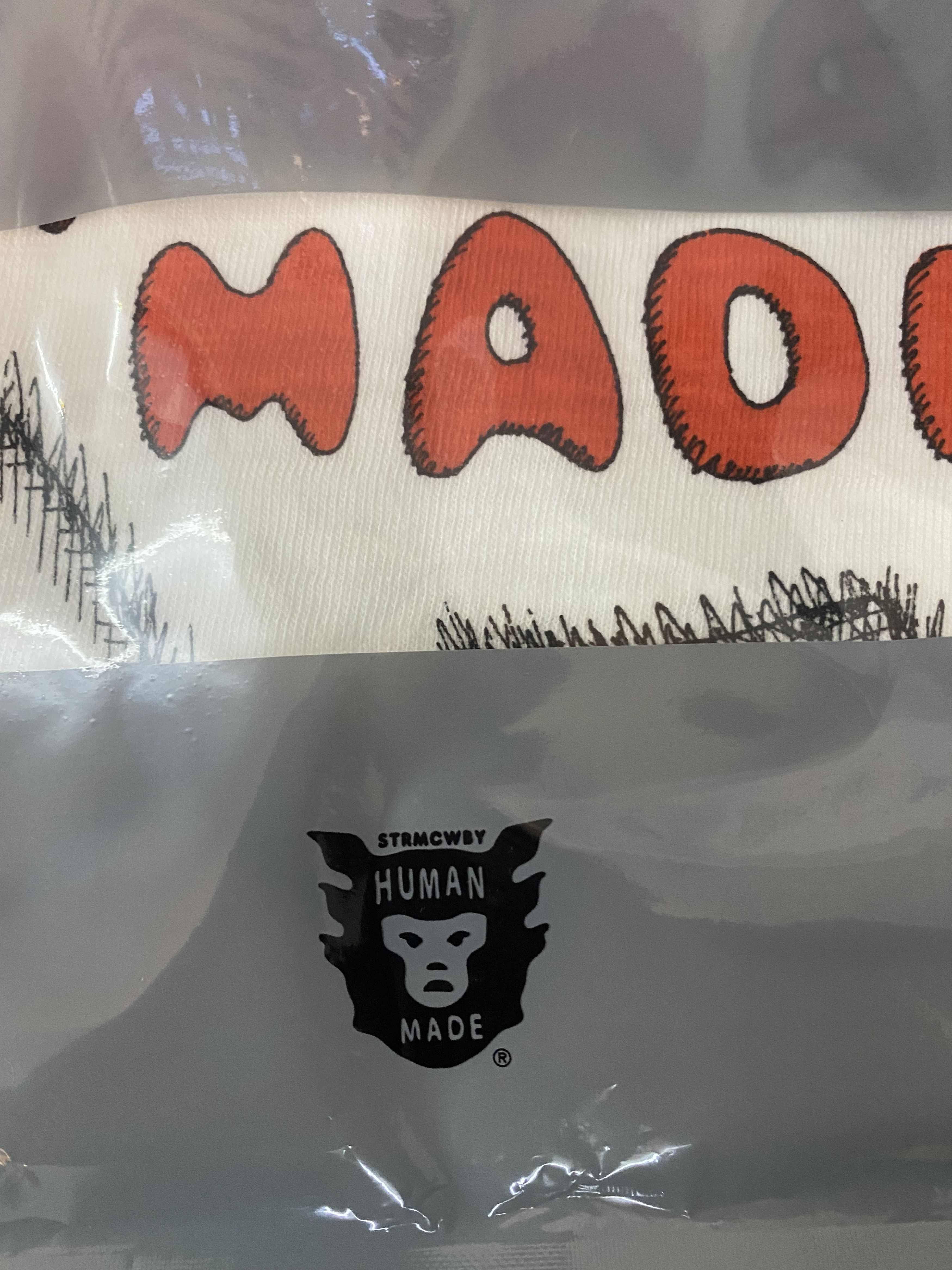 Human Made × Kaws T-SHIRT KAWS #7 - White Size US S / EU 44-46 / 1 - 6 Thumbnail