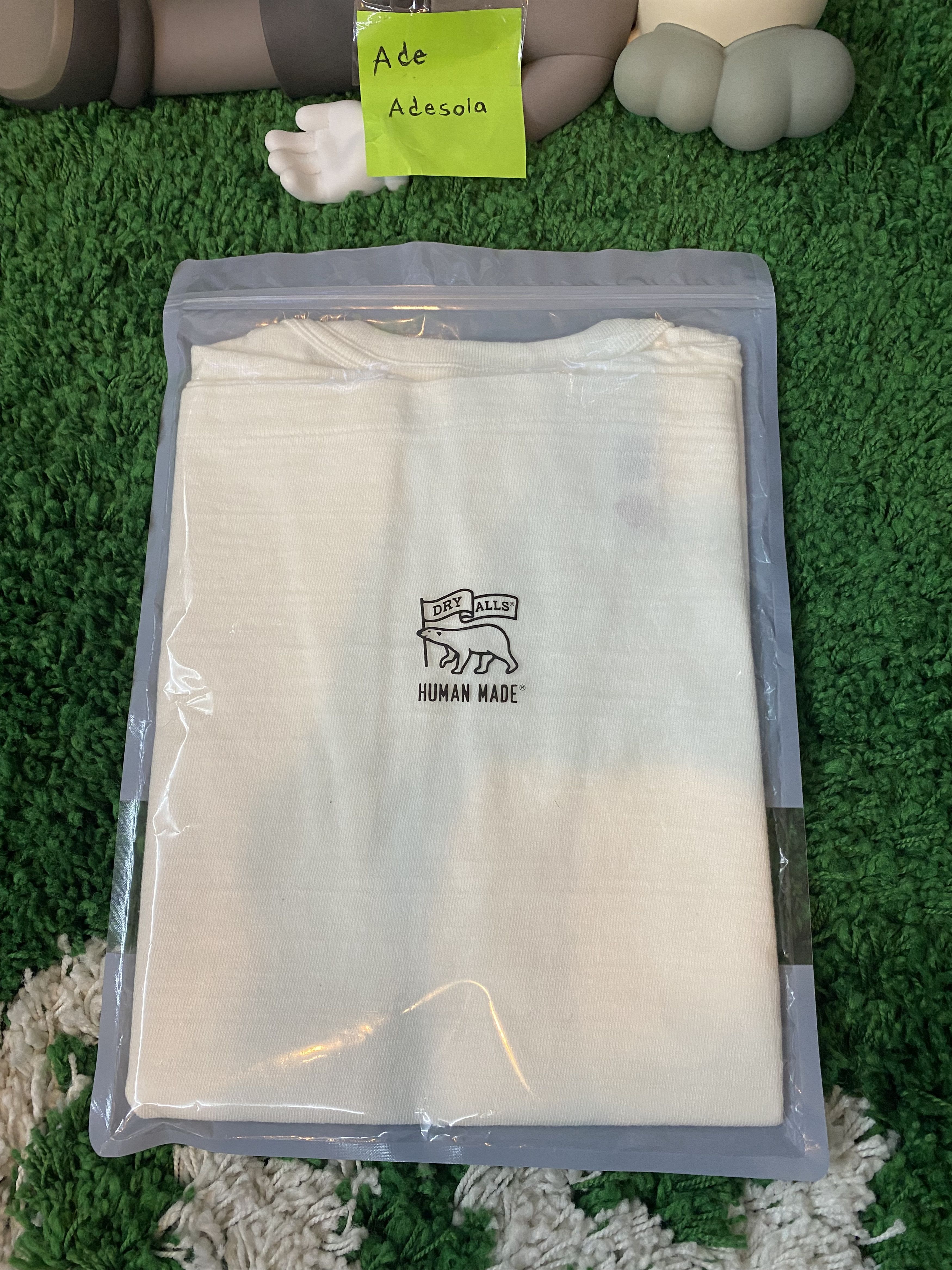 Human Made × Kaws T-SHIRT KAWS #7 - White Size US S / EU 44-46 / 1 - 7 Thumbnail