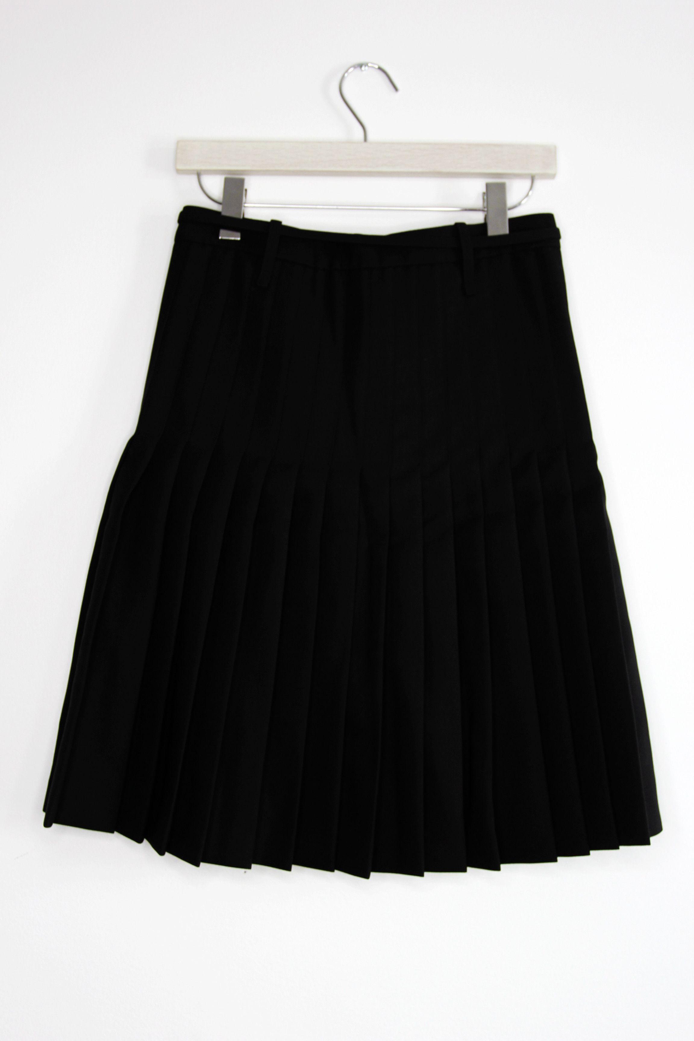 Other BNWT AW22 EGONLAB EUPHORIA PLEATED SKIRT 46 Size US 30 / EU 46 - 3 Thumbnail