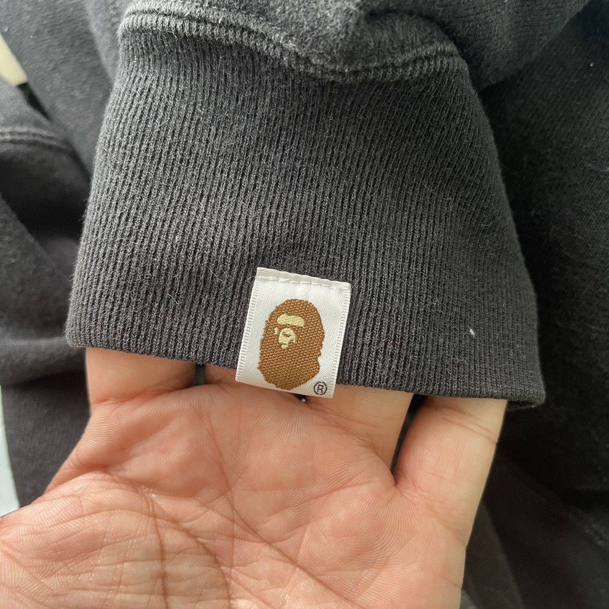 Bape Vintage 90s Bathing Ape Busy Works Crewneck Size US L / EU 52-54 / 3 - 7 Thumbnail