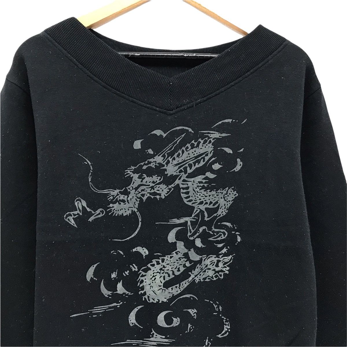Japanese Brand Vintage Sukajan Dragon Motif Sweatshirt Size US S / EU 44-46 / 1 - 2 Thumbnail