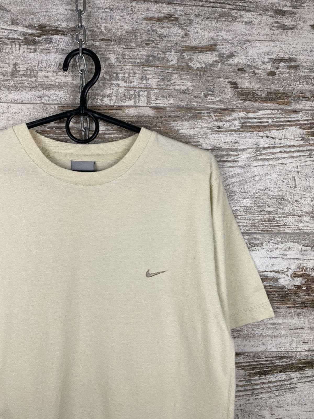 Nike × Vintage Mens Vintage Nike mini swoosh T Shirt streetwear tee y2k Size US S / EU 44-46 / 1 - 2 Thumbnail