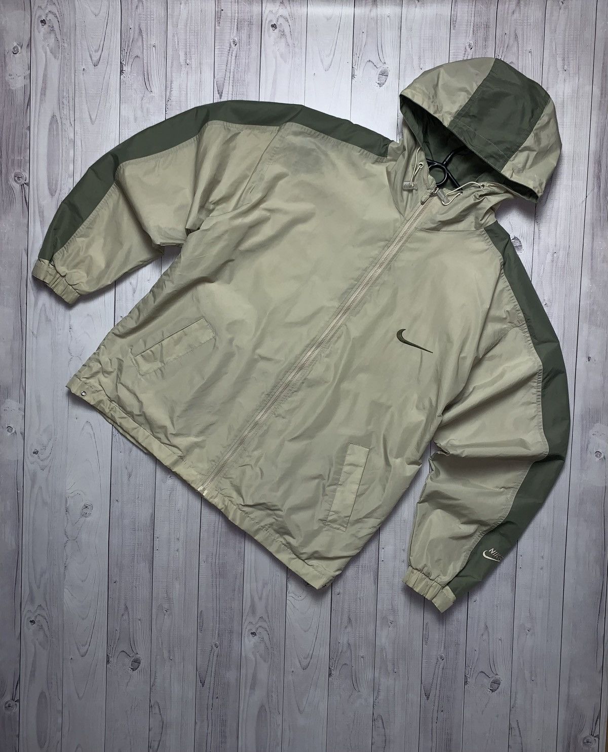 Nike × Vintage Vintage Nike Light jacket big logo swoosh size L Size US L / EU 52-54 / 3 - 2 Thumbnail