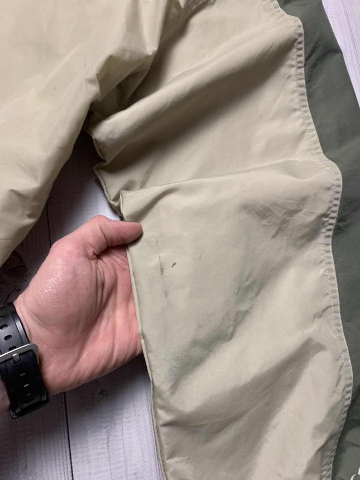 Nike × Vintage Vintage Nike Light jacket big logo swoosh size L Size US L / EU 52-54 / 3 - 8 Thumbnail