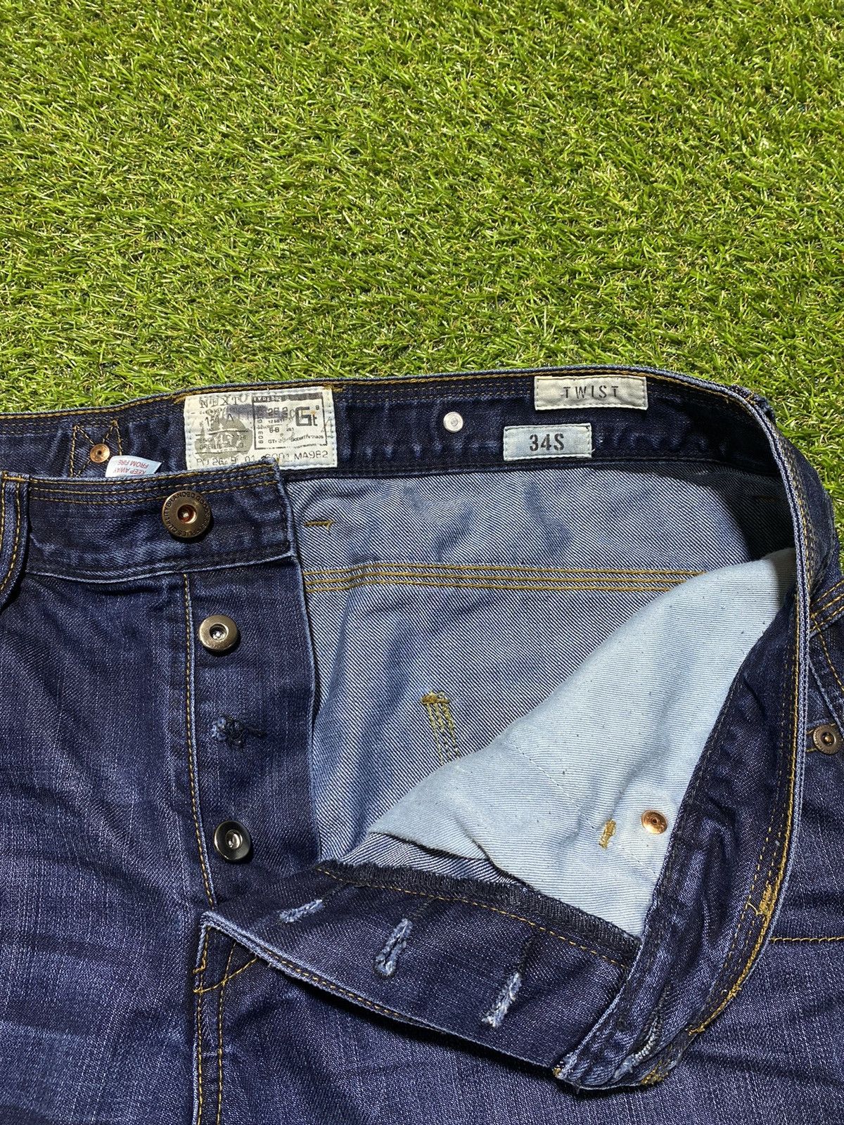 Japanese Brand Vintage 90s jeans denim faded streetwear japanese size 34 Size US 34 / EU 50 - 4 Thumbnail