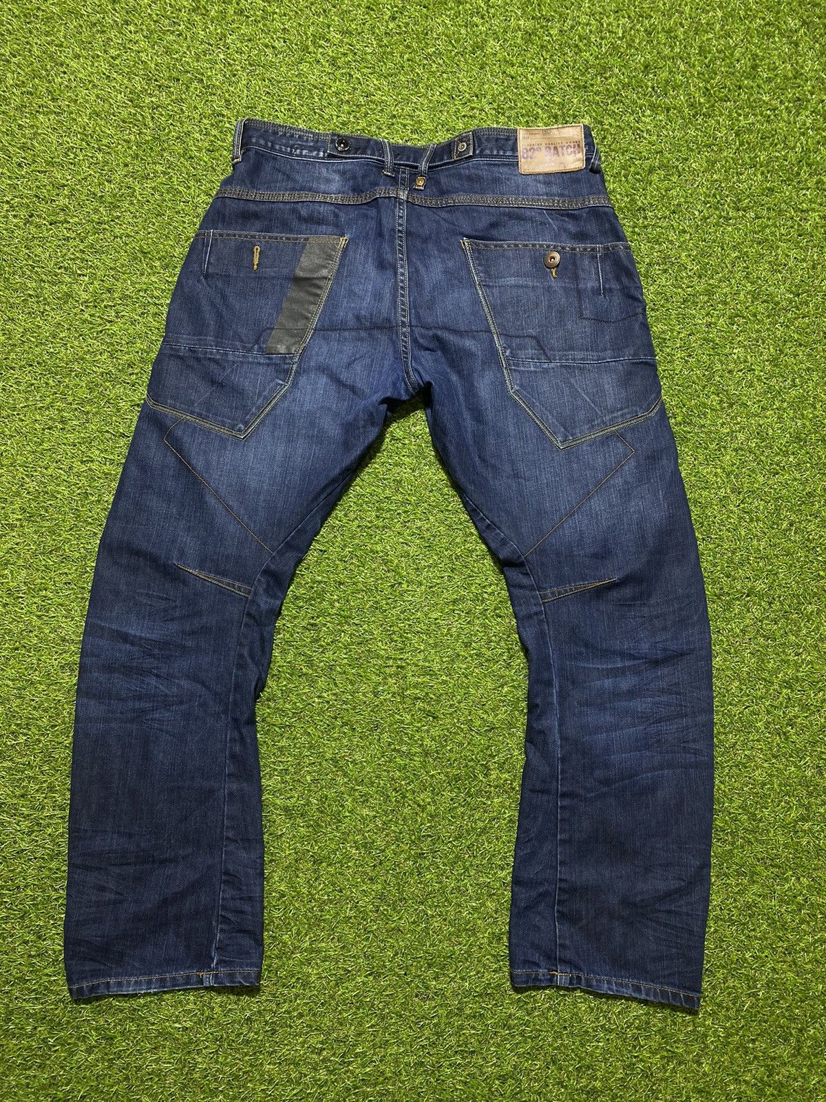 Japanese Brand Vintage 90s jeans denim faded streetwear japanese size 34 Size US 34 / EU 50 - 1 Thumbnail