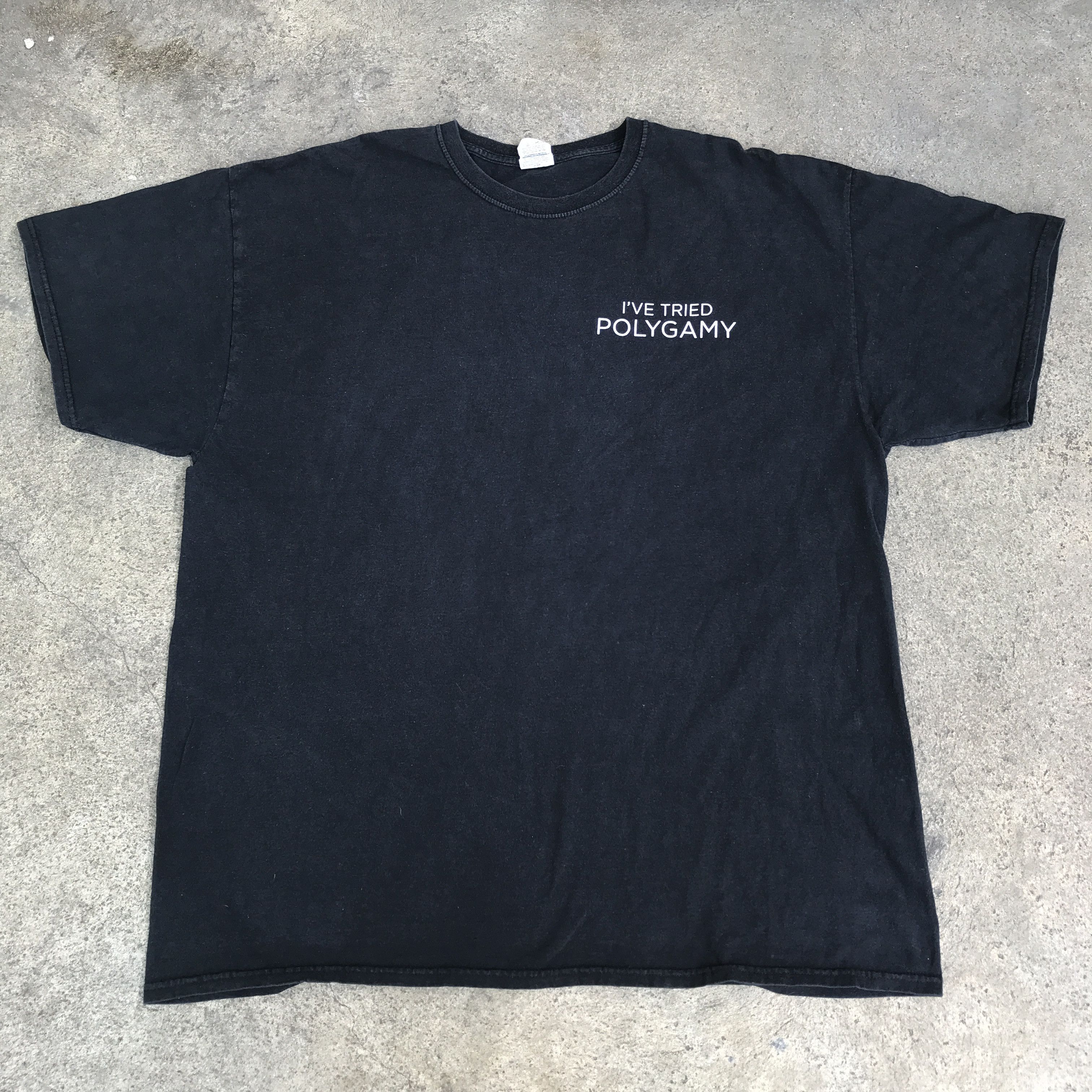 Jerzees × Vintage Vintage Y2K Polygamy Porter Wa Satch Beer Promo Tee 2XL Size US XXL / EU 58 / 5 - 5 Thumbnail