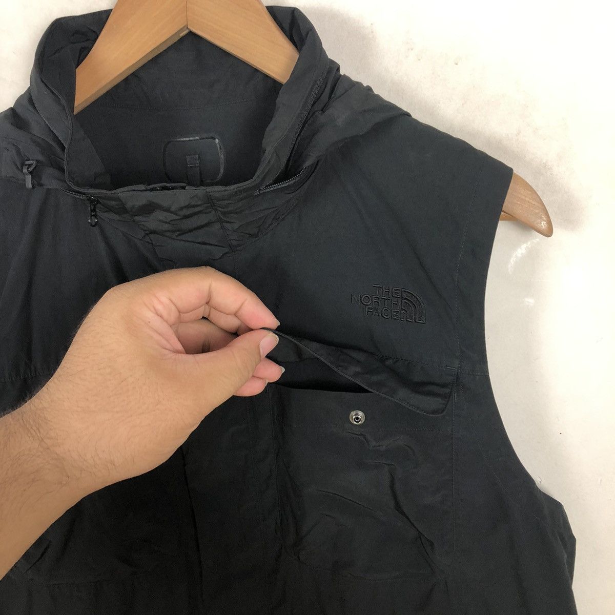 The North Face TACTICAL MULTI POCKET VEST THE NORTH FACE Size US M / EU 48-50 / 2 - 5 Thumbnail