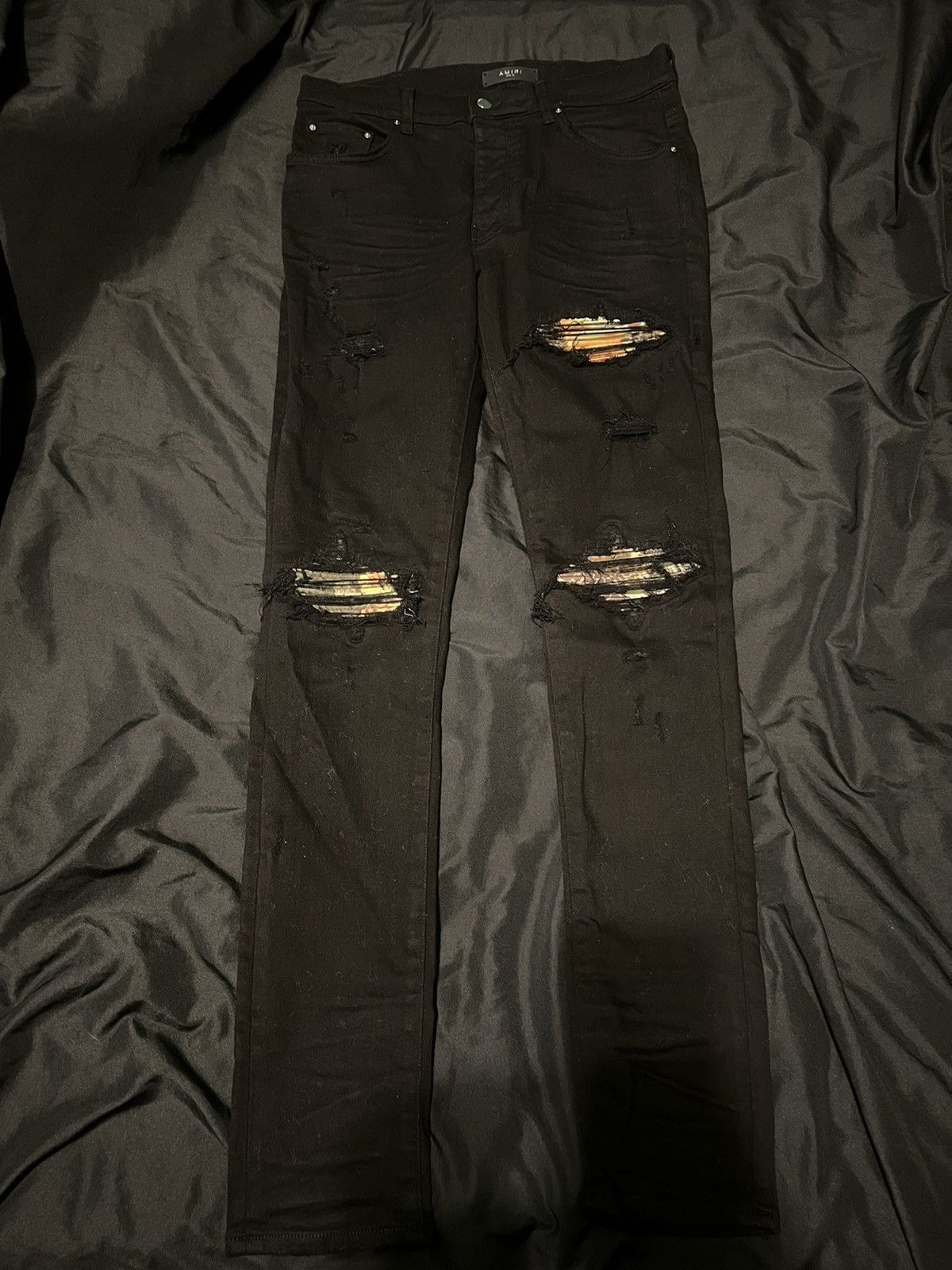 image of Amiri Black Mx1 Aloha Patch Jeans Size 33, Men's