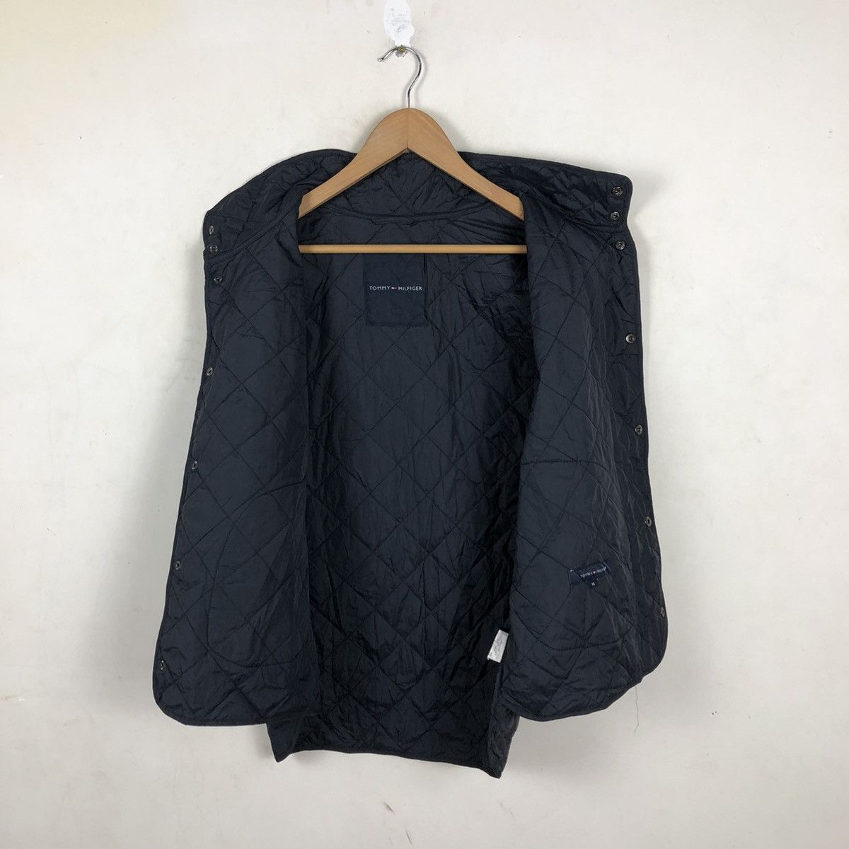 Japanese Brand TOMMY HILFIGER TANK TOP QUILTED LIGHT PUFFER Size US XL / EU 56 / 4 - 9 Thumbnail