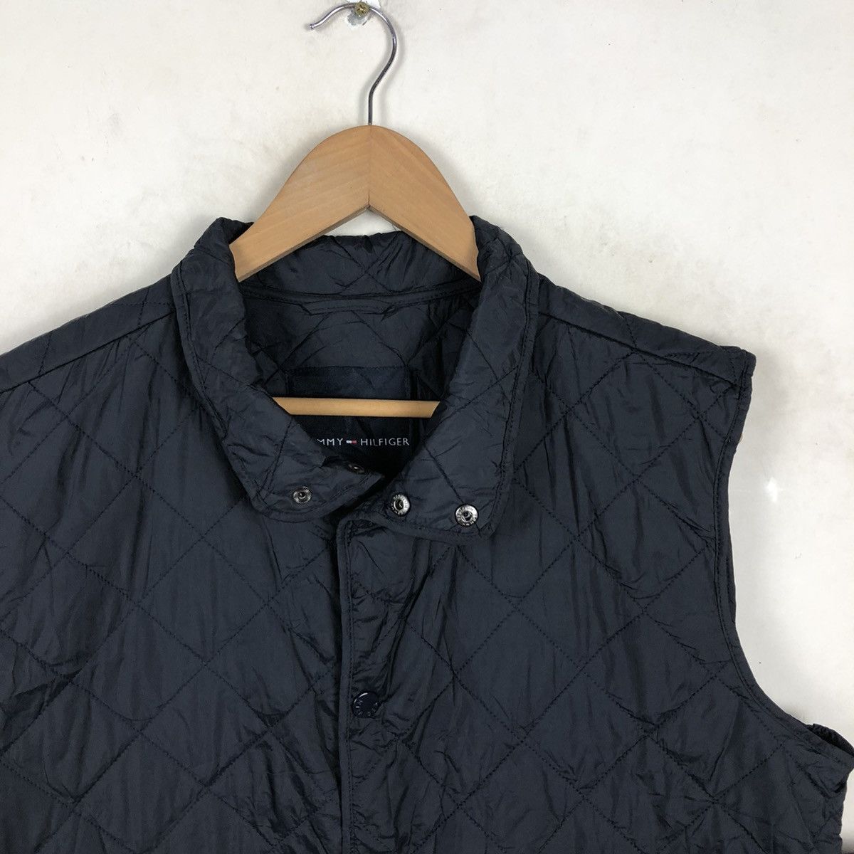 Japanese Brand TOMMY HILFIGER TANK TOP QUILTED LIGHT PUFFER Size US XL / EU 56 / 4 - 2 Thumbnail