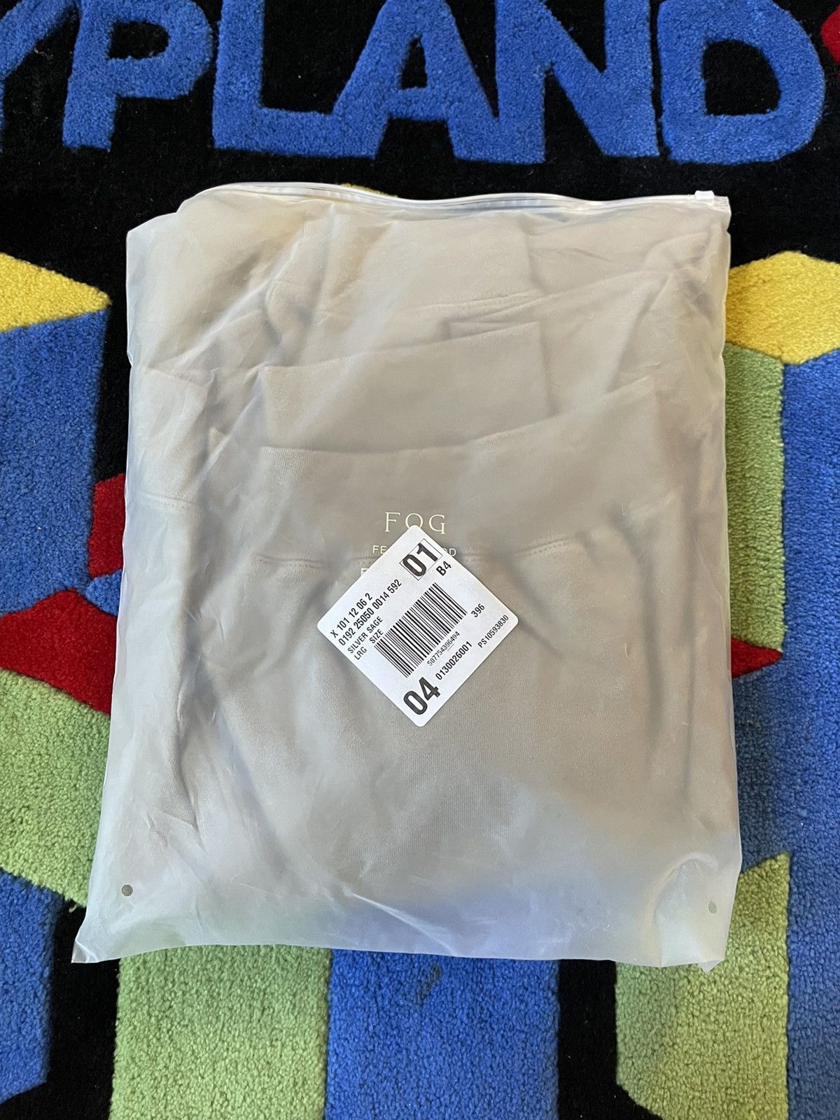 Essentials × FOG × Fear of God FEAR OF GOD ESSENTIALS OG SILVER SAGE HOODIE Size US L / EU 52-54 / 3 - 3 Thumbnail