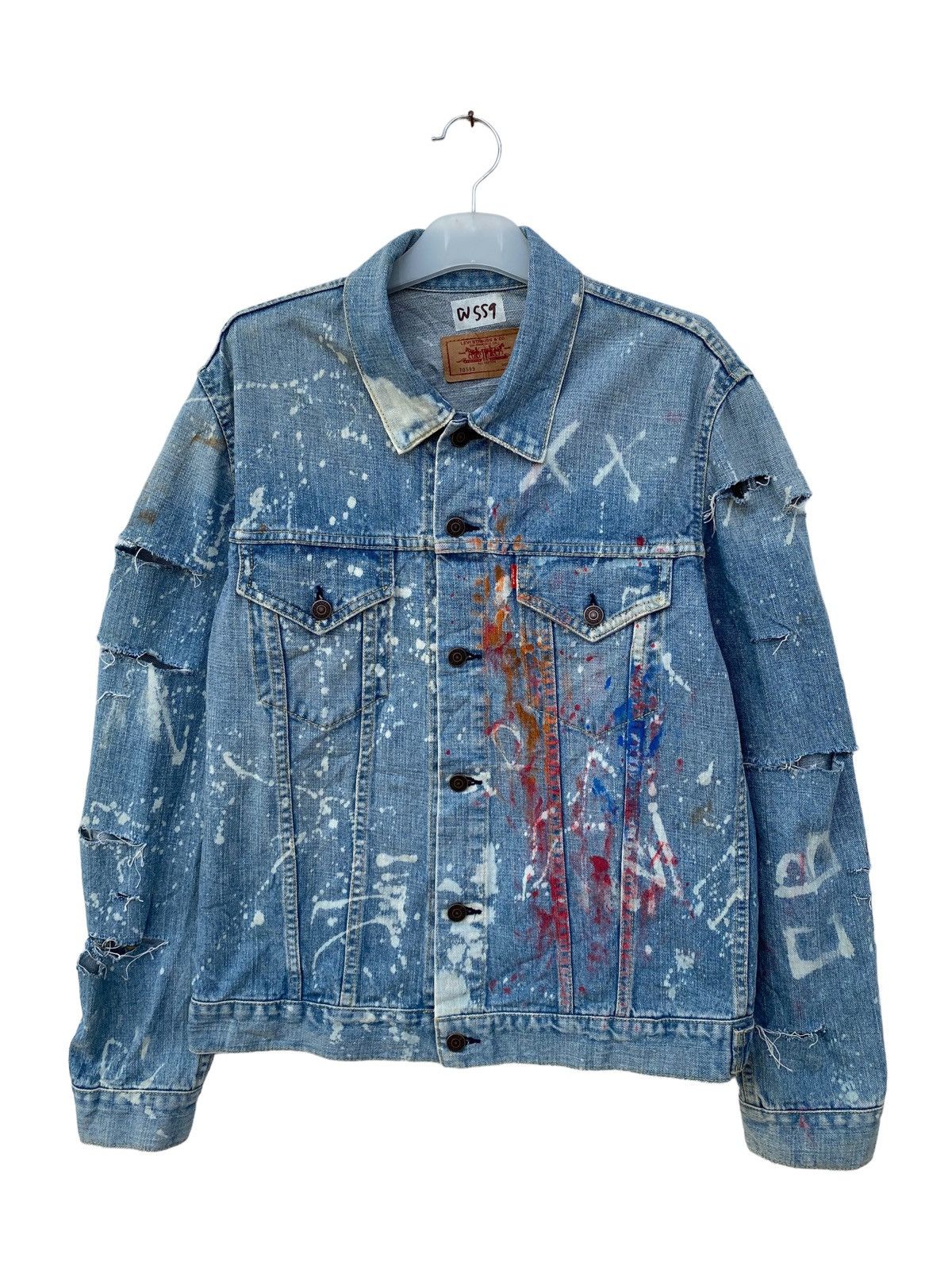 image of Distressed Denim x Levis Hyper!! Vintage Thrashed Levis Paint Splatter Jacket in Blue (Size Large)