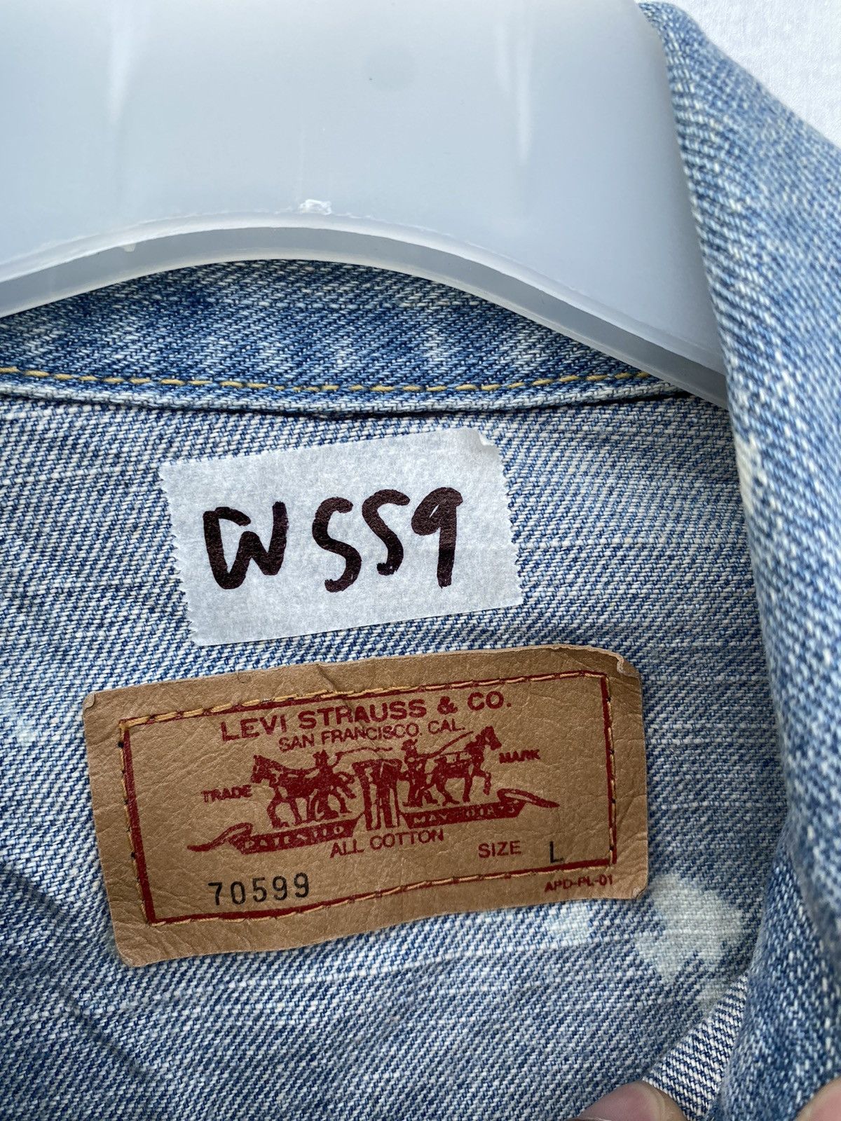 Levi's Hyper Rare!! Vintage Thrashed Levis Paint Splatter Jacket Size US L / EU 52-54 / 3 - 7 Thumbnail