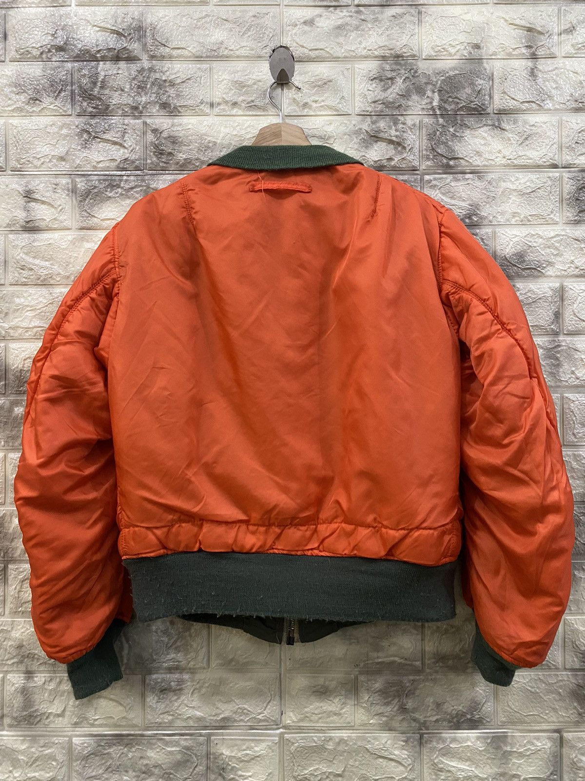 Alpha Industries × Vintage Vintage Alpha Industries Bomber Jacket Size US M / EU 48-50 / 2 - 19 Thumbnail
