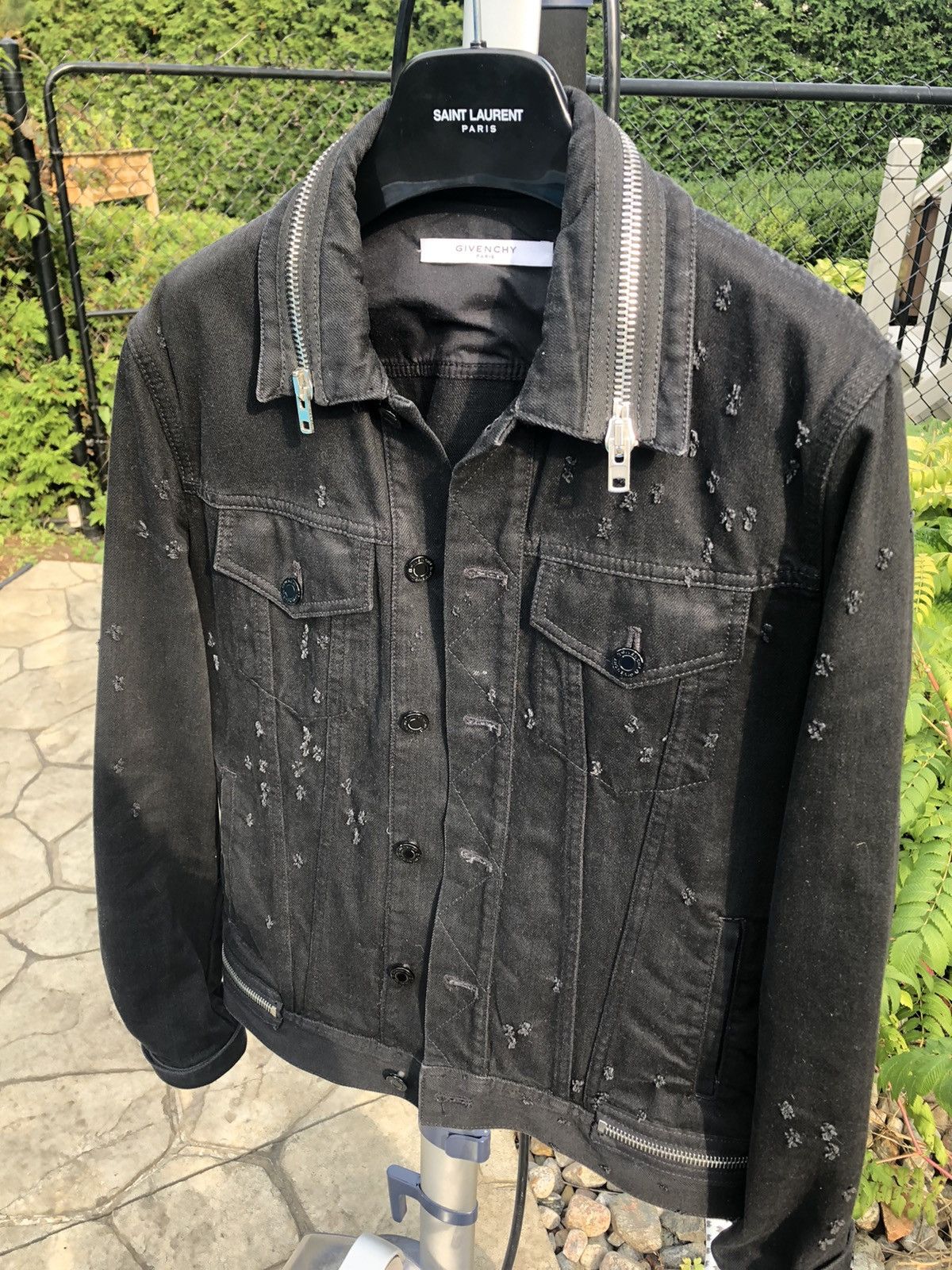Givenchy Givenchy distressed black denim zipper jacket Size US S / EU 44-46 / 1 - 5 Thumbnail