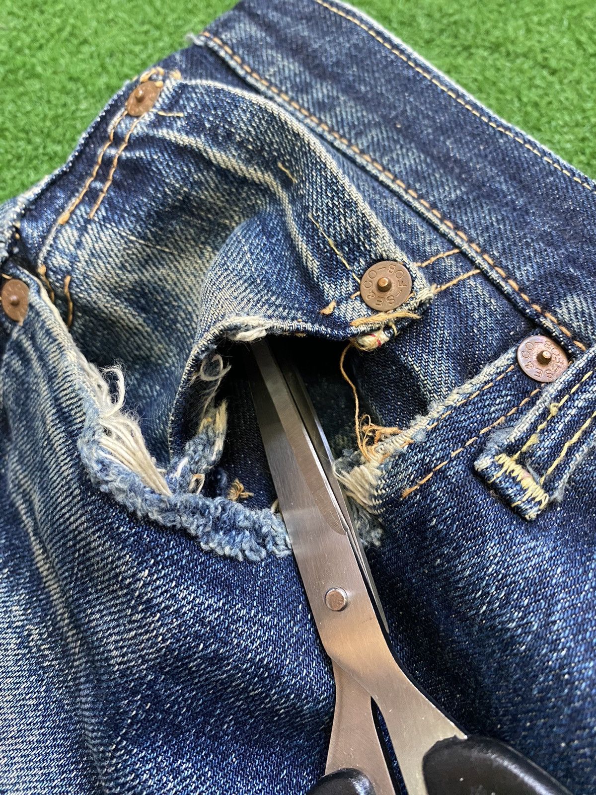 Salvage F.O.B FACTORY SELVAGE DENIM SIZE 29 Size US 29 - 17 Thumbnail