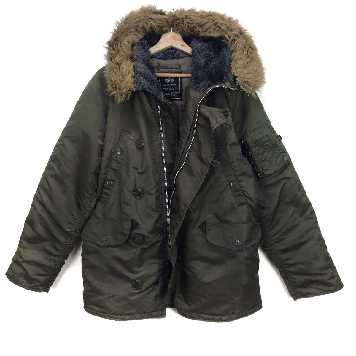 image of Alpha Industries Extreme Cold Weather Heavy Parka in Green, Men's (Size Small)