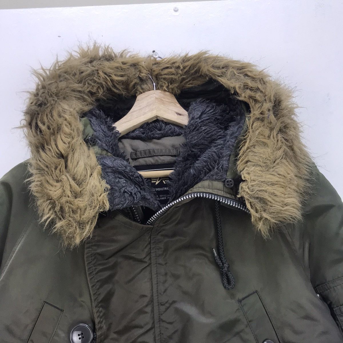 Alpha Industries Alpha Industries Extreme Cold Weather Heavy Parka Size US S / EU 44-46 / 1 - 6 Thumbnail