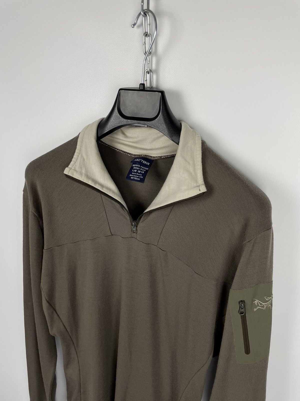 Arc'teryx × Vintage Vintage 00s Arc’teryx Women’s Thermal Long Sleeve T-Shirt Size L / US 10 / IT 46 - 1 Thumbnail