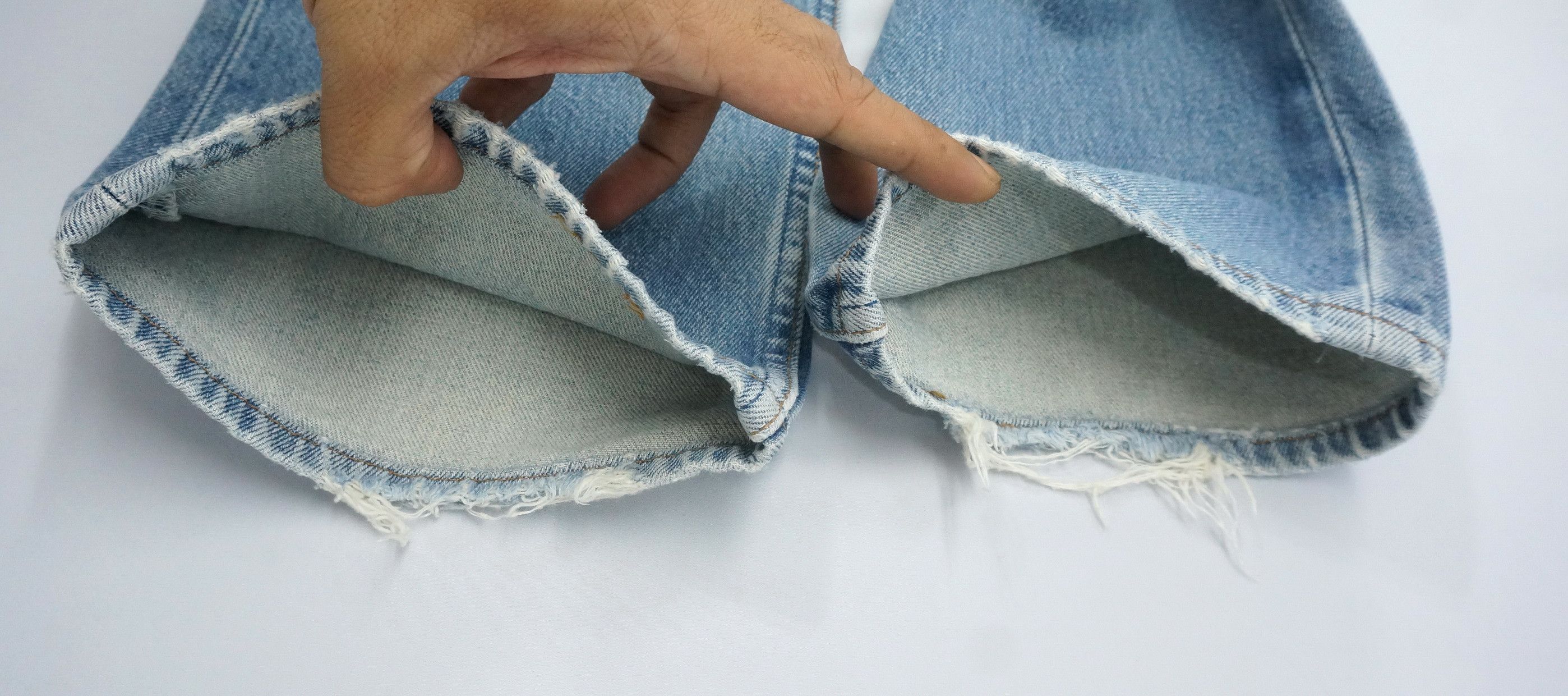 Levi's Vintage Clothing Levi's 501 Vintage 90s Distressed Irregular Jeans LF16 Size US 33 - 19 Thumbnail