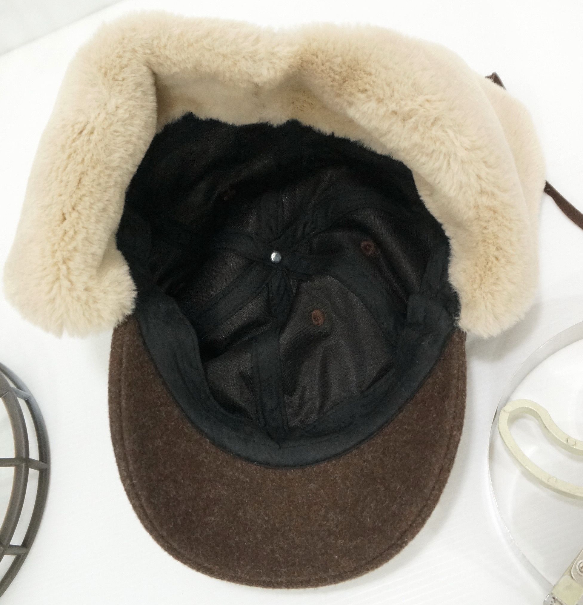 Japanese Brand 🔥Japanese Dark Brown Earflap cap Size ONE SIZE - 6 Thumbnail