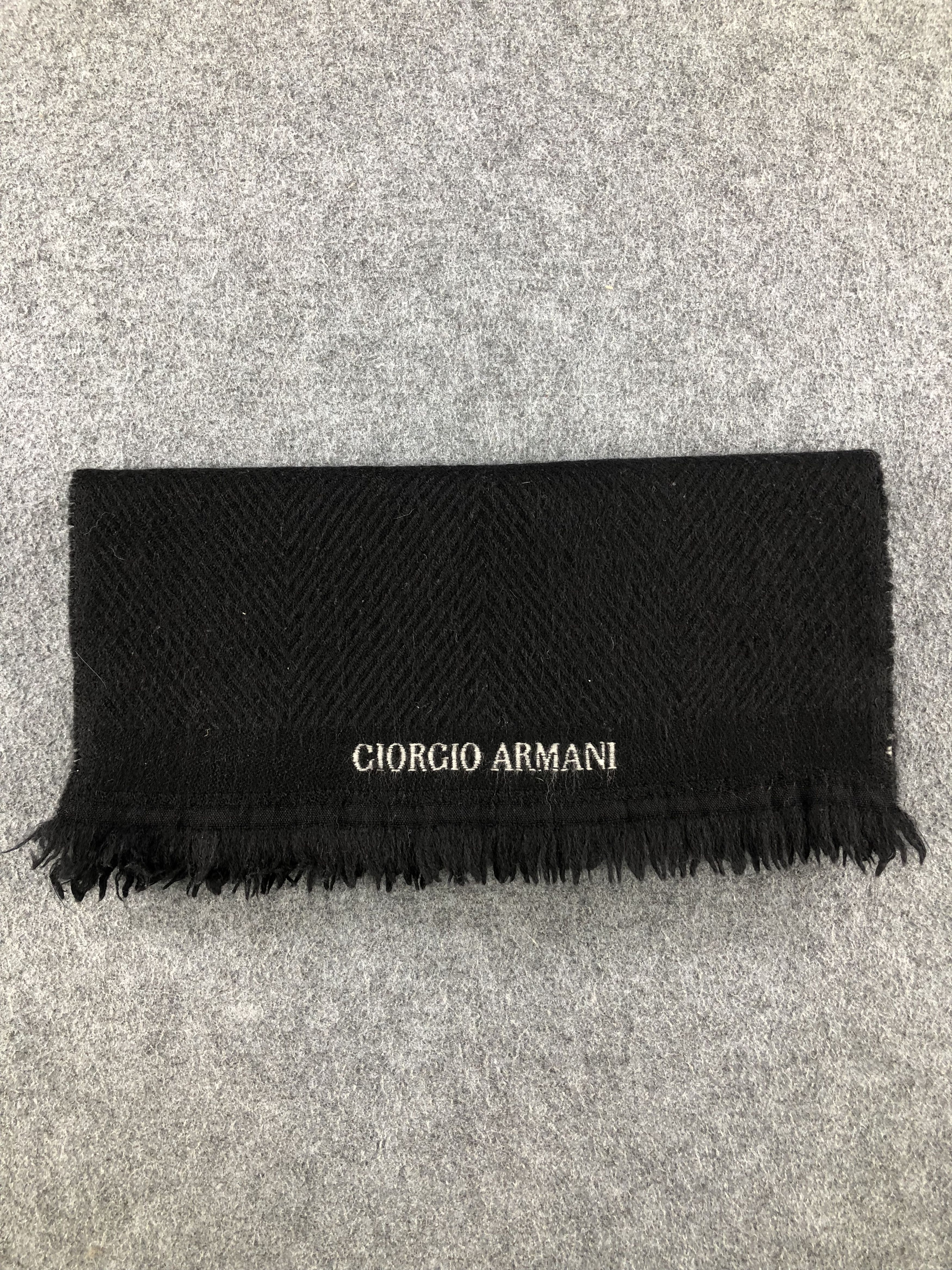 Giorgio Armani Giorgio Armani Wool Scarf / Muffler / Neckwear Size ONE SIZE - 7 Thumbnail