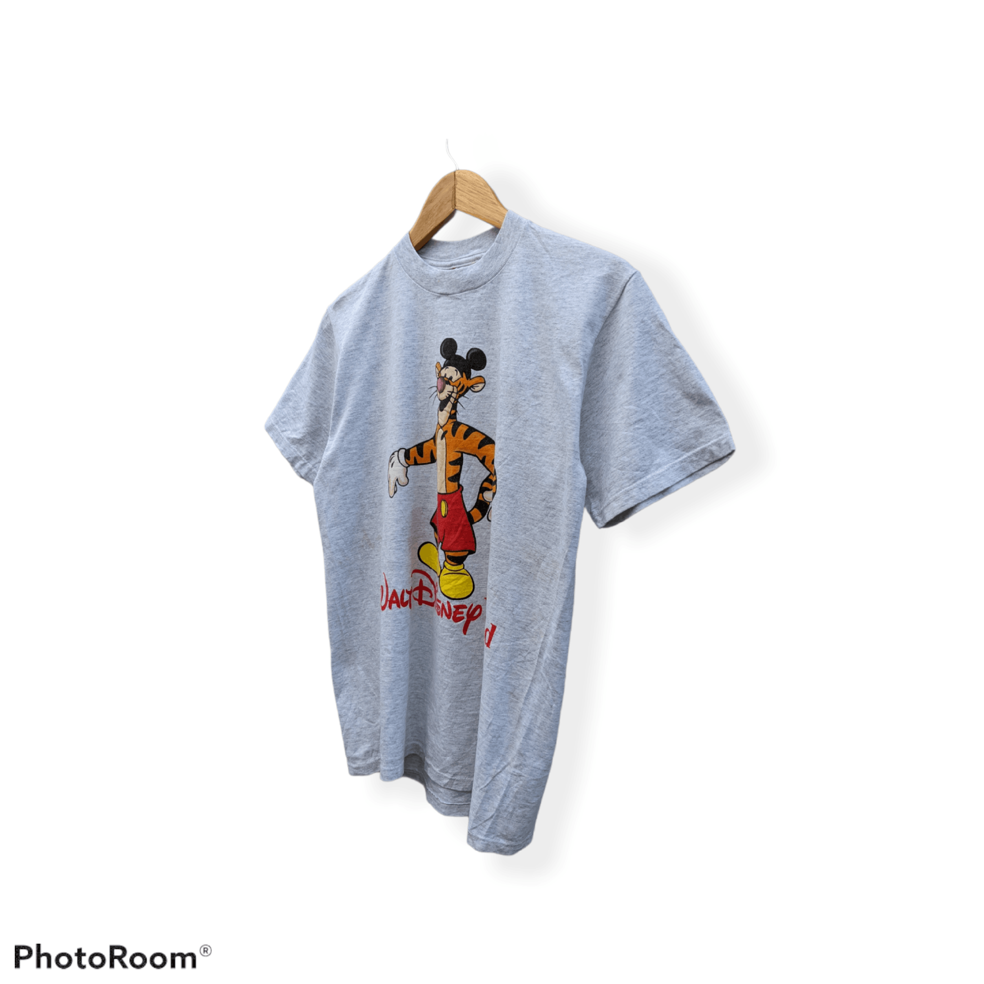 Cartoon Network × Vintage Vintage 90's Tigger Overprint Walt Disney World Size US M / EU 48-50 / 2 - 4 Thumbnail