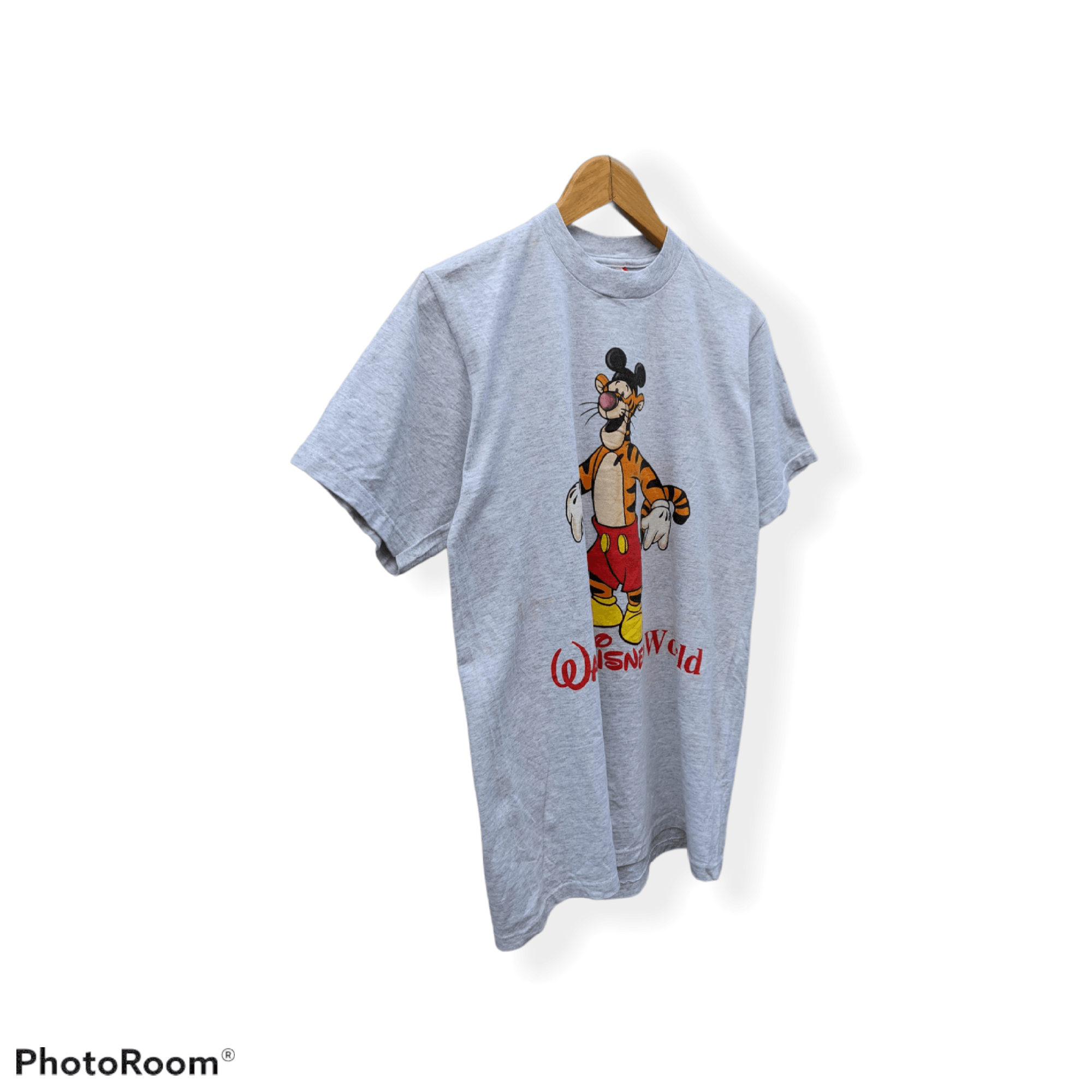 Cartoon Network × Vintage Vintage 90's Tigger Overprint Walt Disney World Size US M / EU 48-50 / 2 - 3 Thumbnail