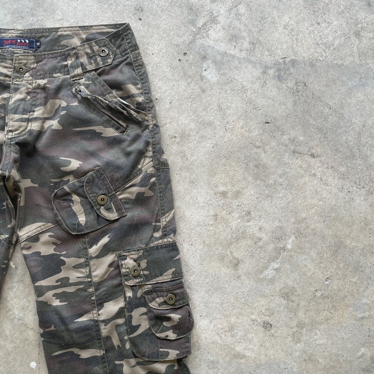 Japanese Brand 9 Pocket🔥 Vintage AFT Faded Camo Parachute Cargo Pants Rare Size US 30 / EU 46 - 6 Thumbnail