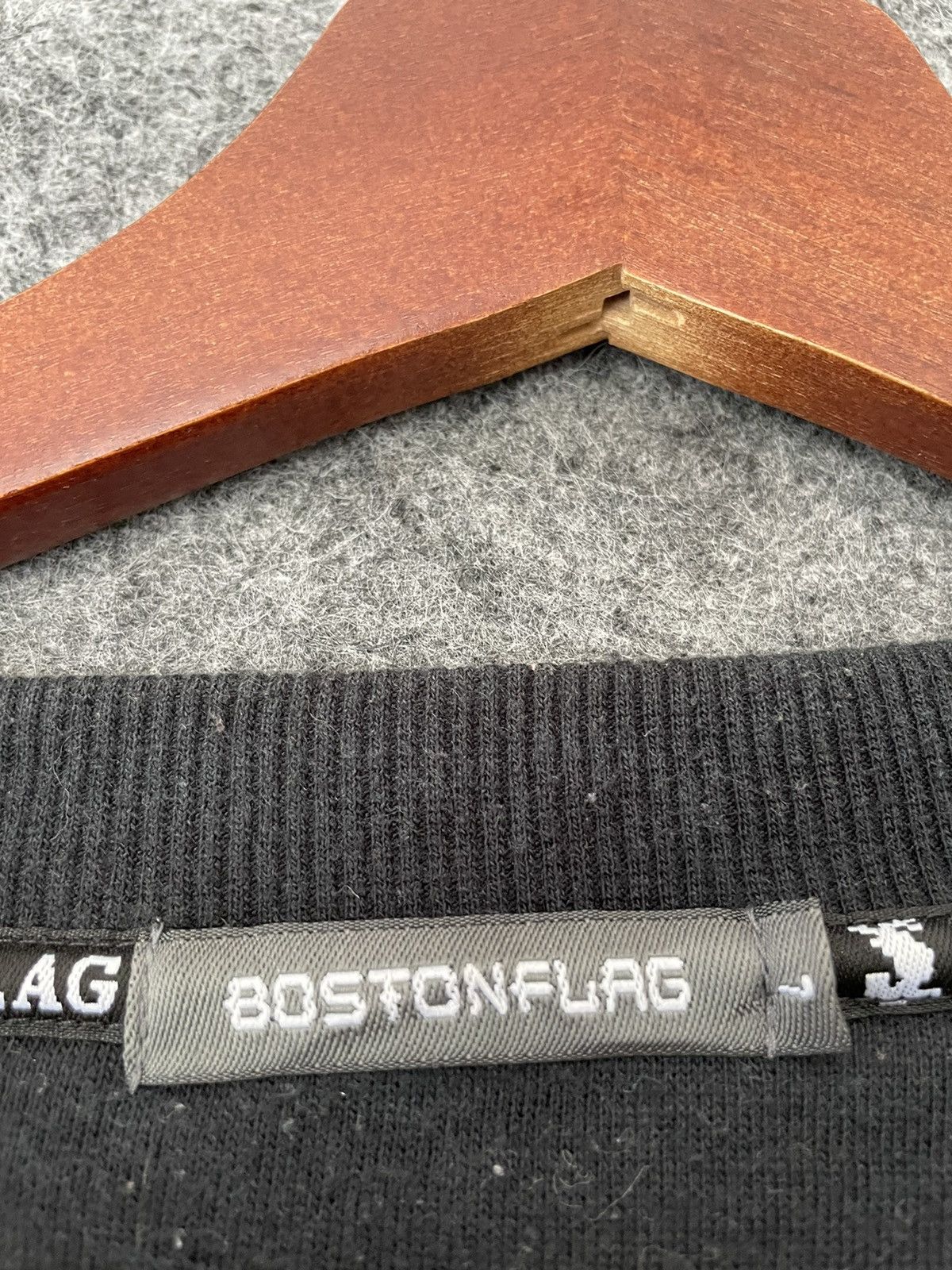 Vintage Y2K BOSTON FLAG SWEATSHIRT Size US L / EU 52-54 / 3 - 5 Thumbnail